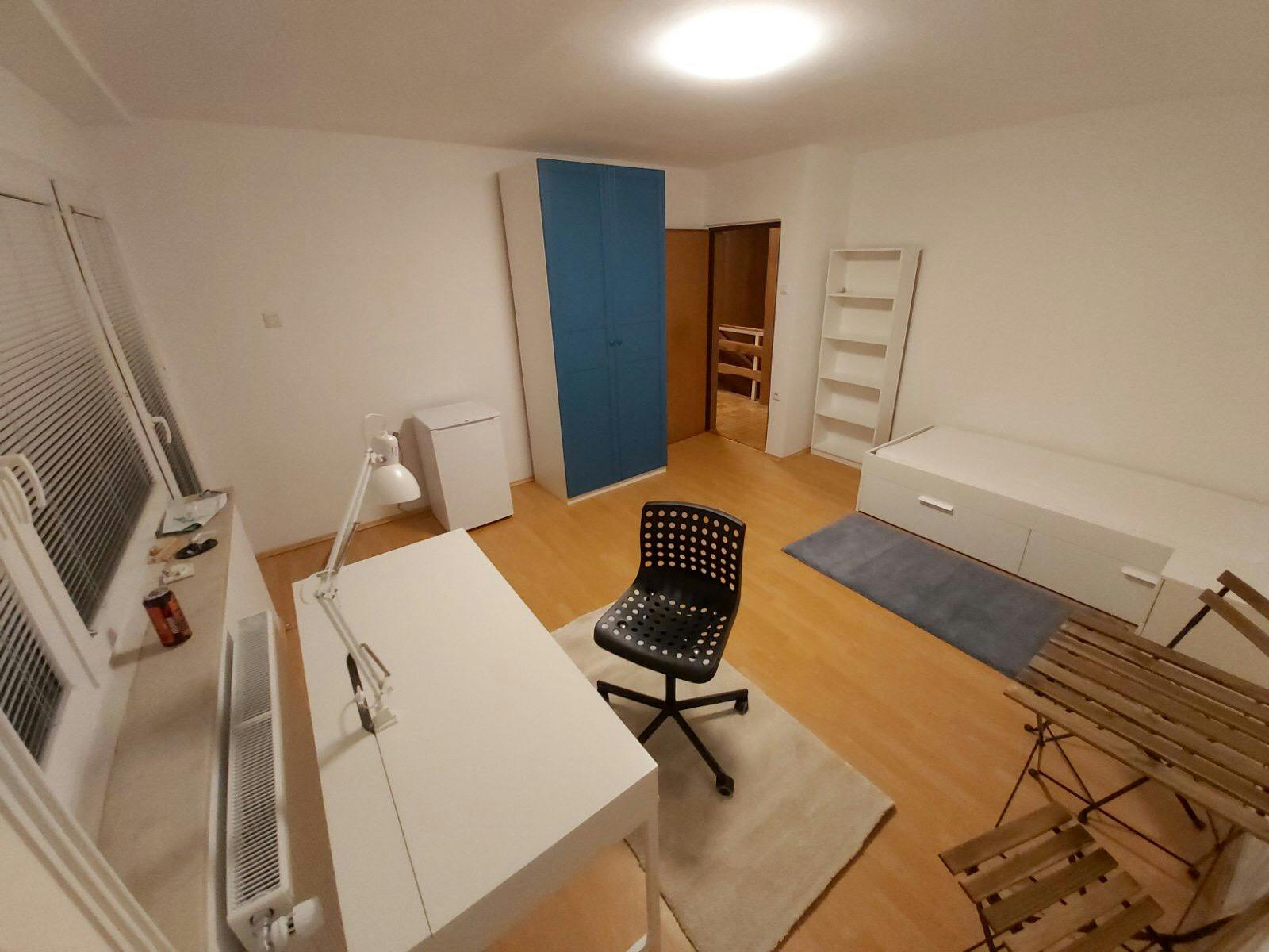 Apartment Ljubljana, 1 bed, 18m² — photo 4