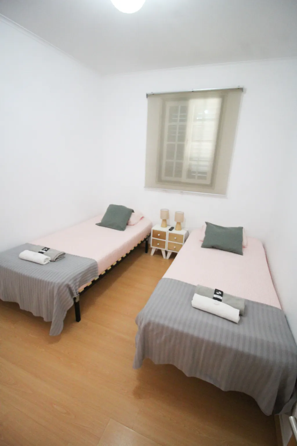 2-Bedroom Apartment in Rua Jaime Mendes, Lisbon (1546701) ROOM 1