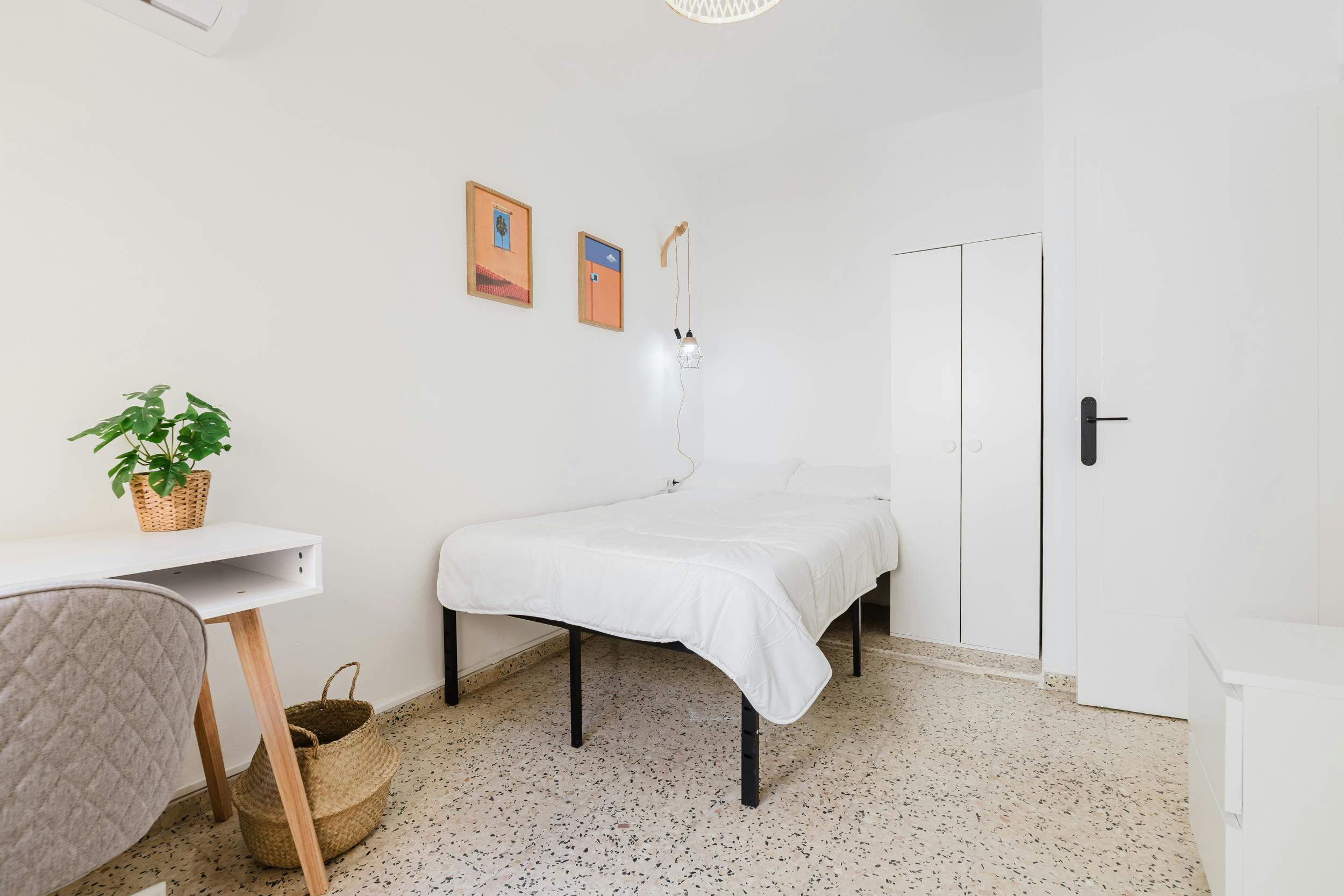 Apartment Valencia, 1 bed, 10.2m² — photo 5
