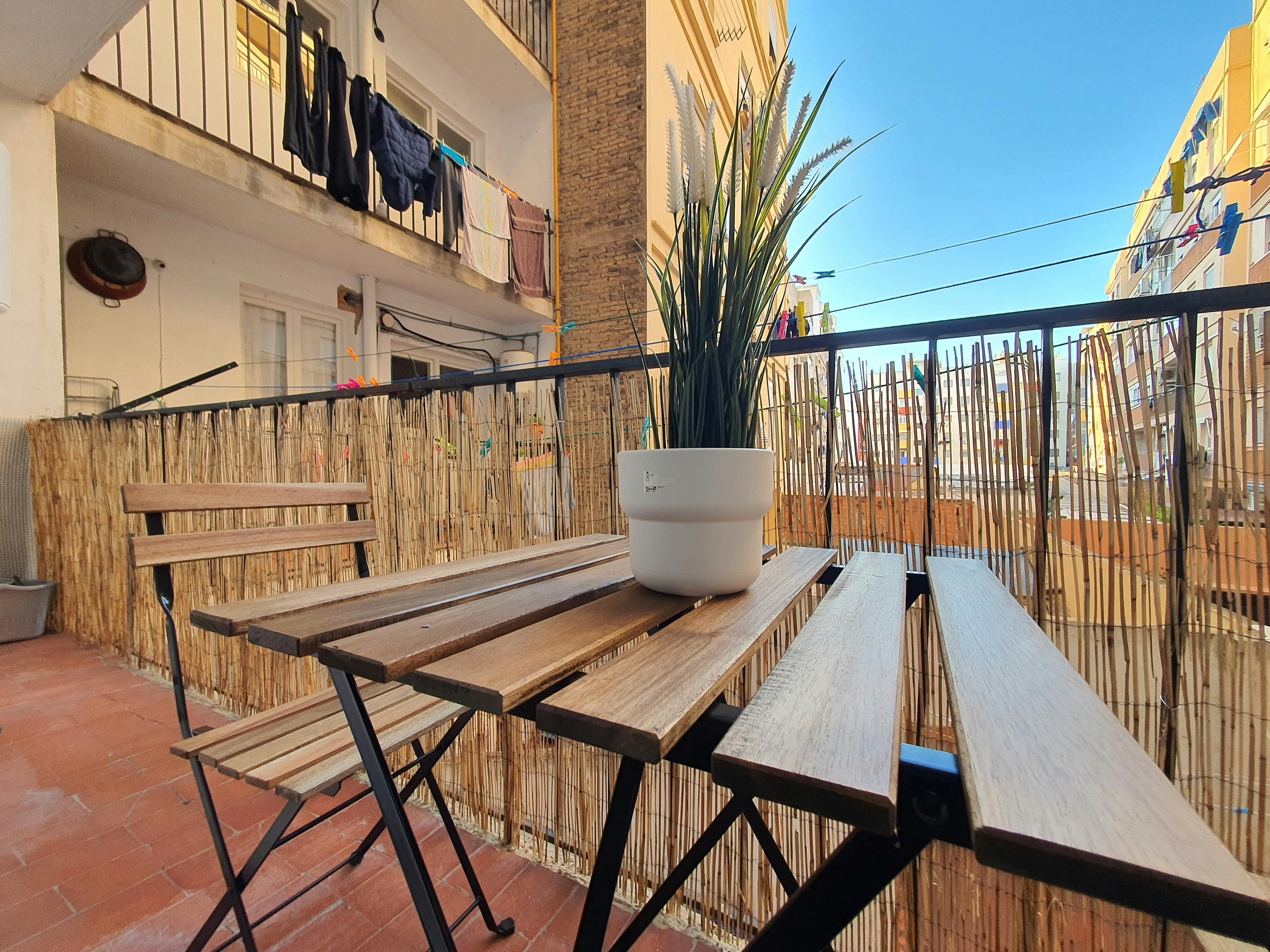 Apartment Valencia, 1 bed, 115m² — photo 2