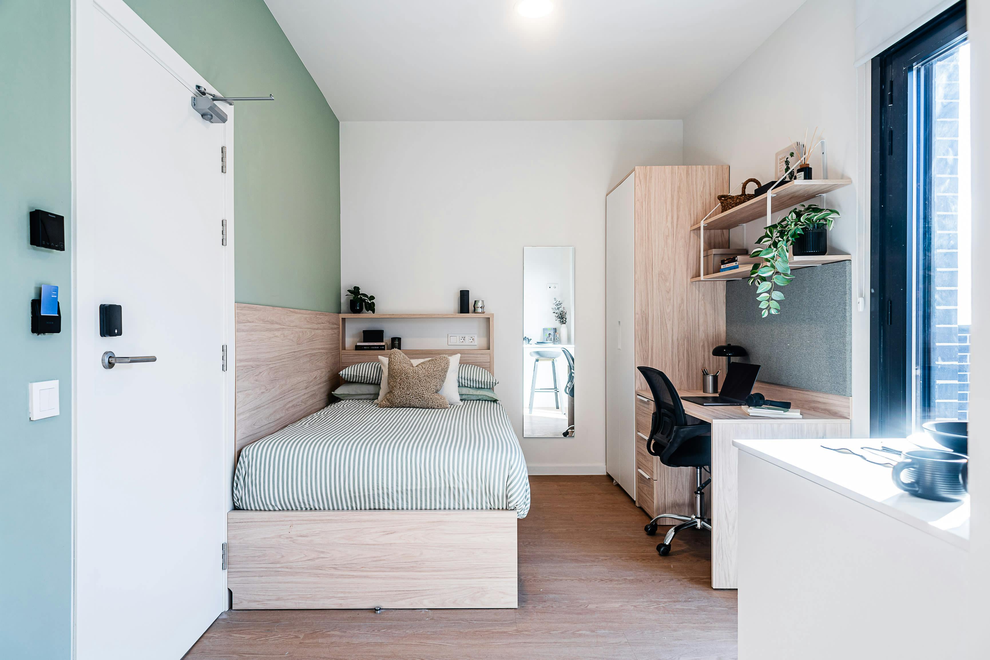 preview gallery tile