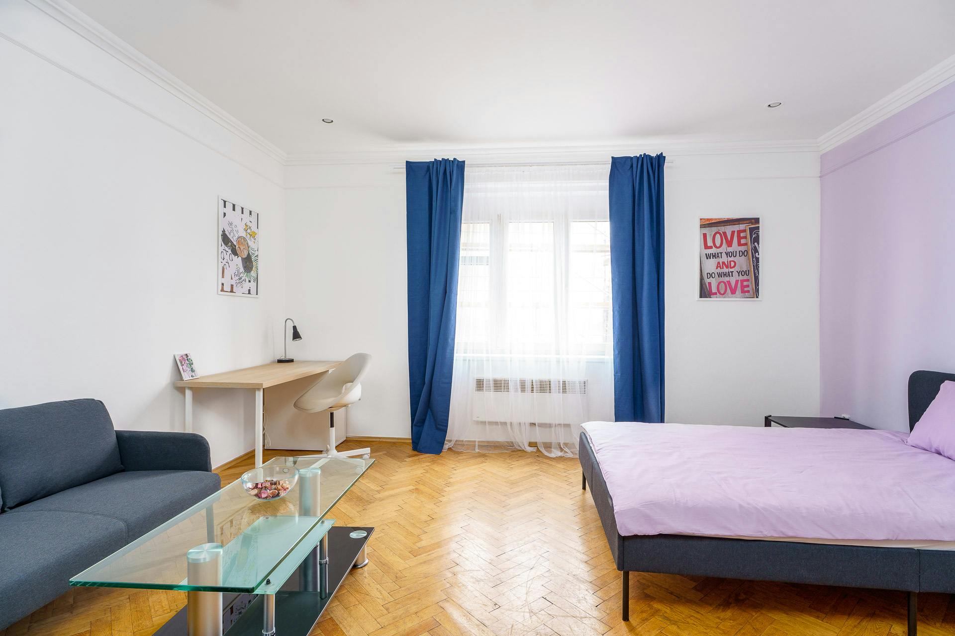 Chambre privée à louer pour 17 400 CZK/mois à Prague, Na Jezerce