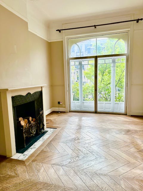 Apartment Uccle, 1 bed, 11m² — photo 1