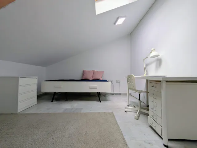 Private room in Plaza Sardoy, Murcia (1546862) room image 2