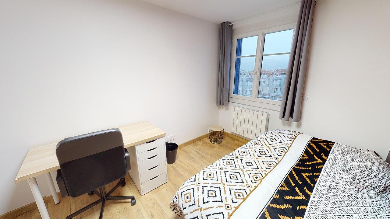Apartment Grenoble, 1 bed — photo 10