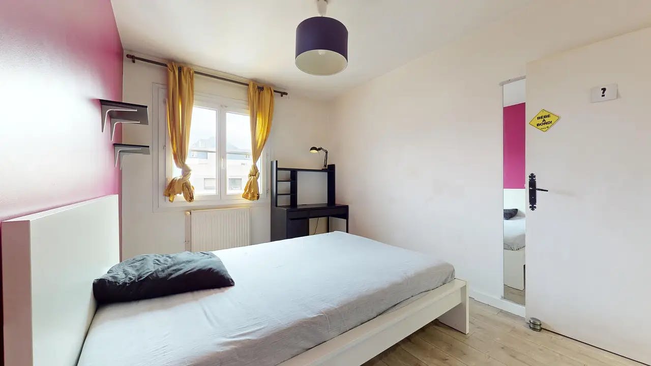 Habitación privada en alquiler por 308 € al mes en Grenoble, Rue Docteur Calmette