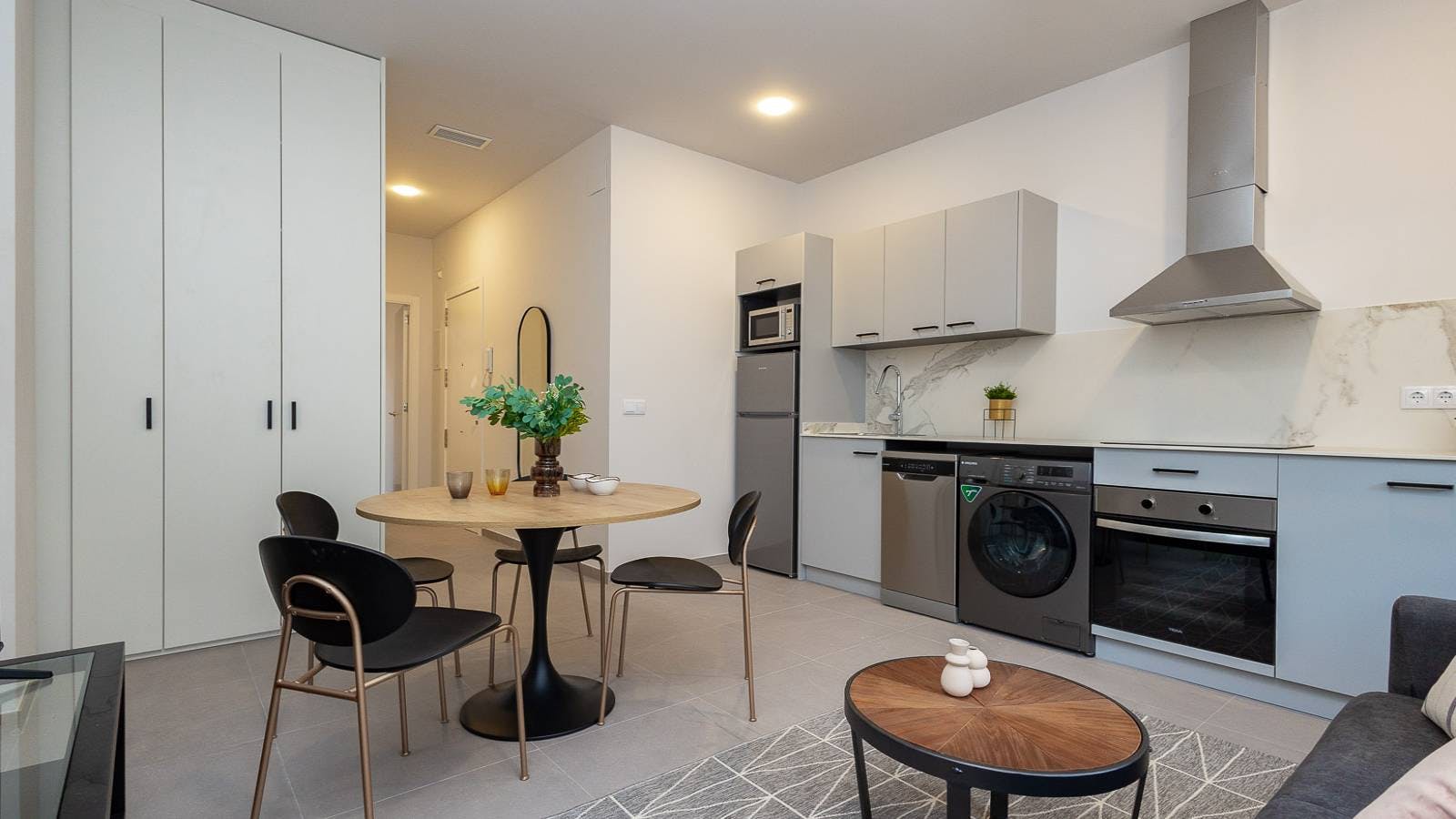 Apartment for rent for €1,050 per month in Valencia, Calle Goya