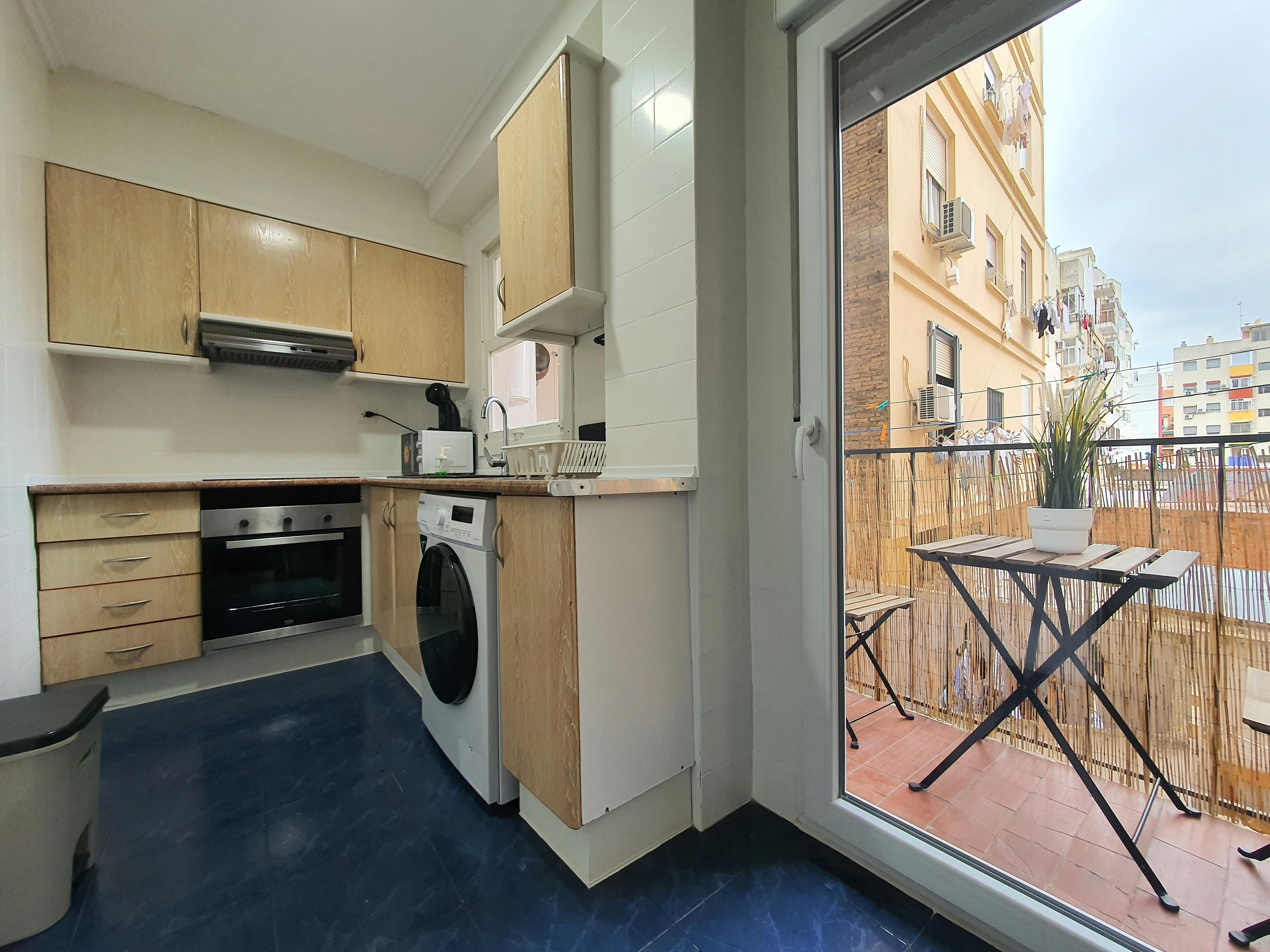 Apartment Valencia, 1 bed, 115m² — photo 16
