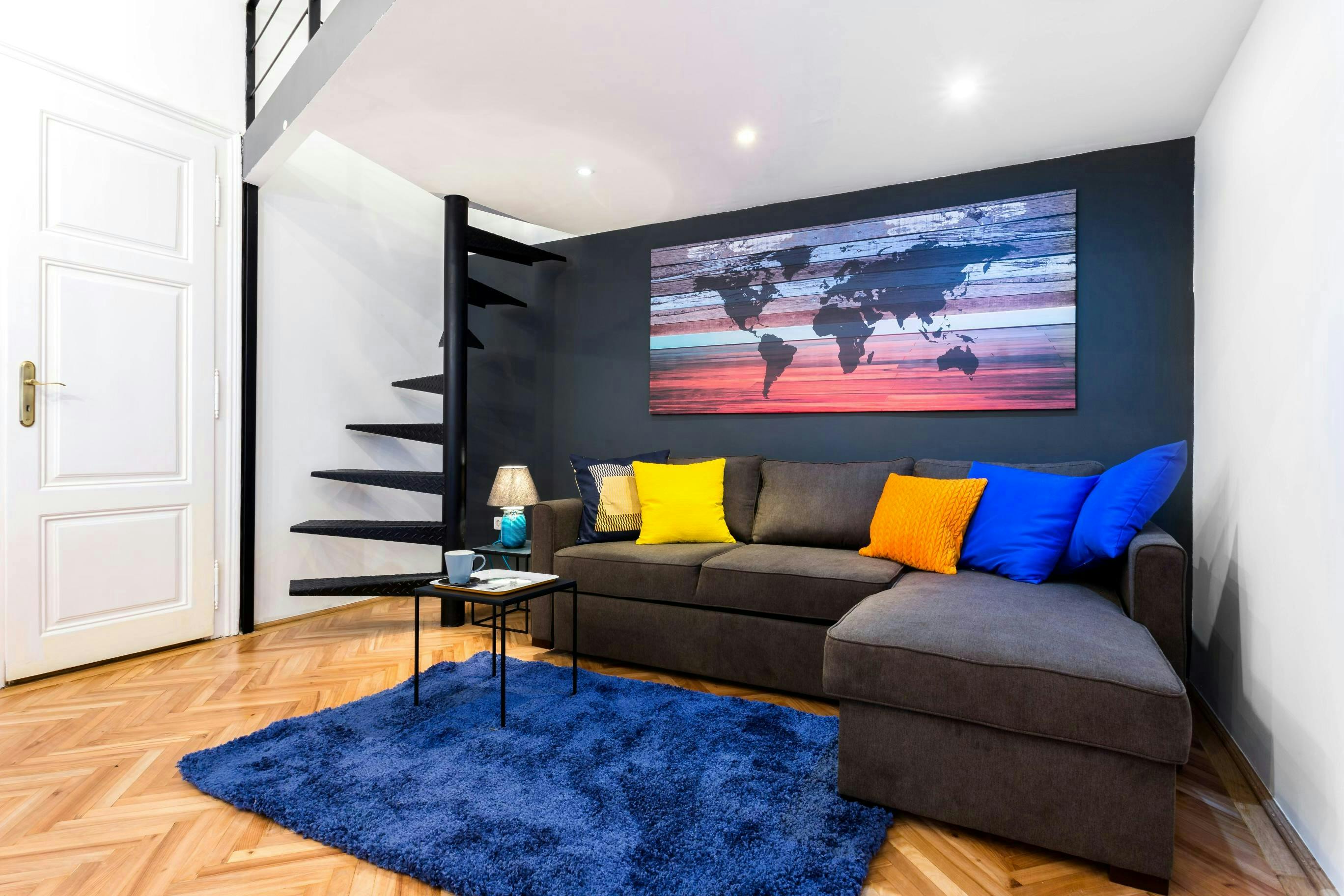 Október 6. utca, Budapest preview