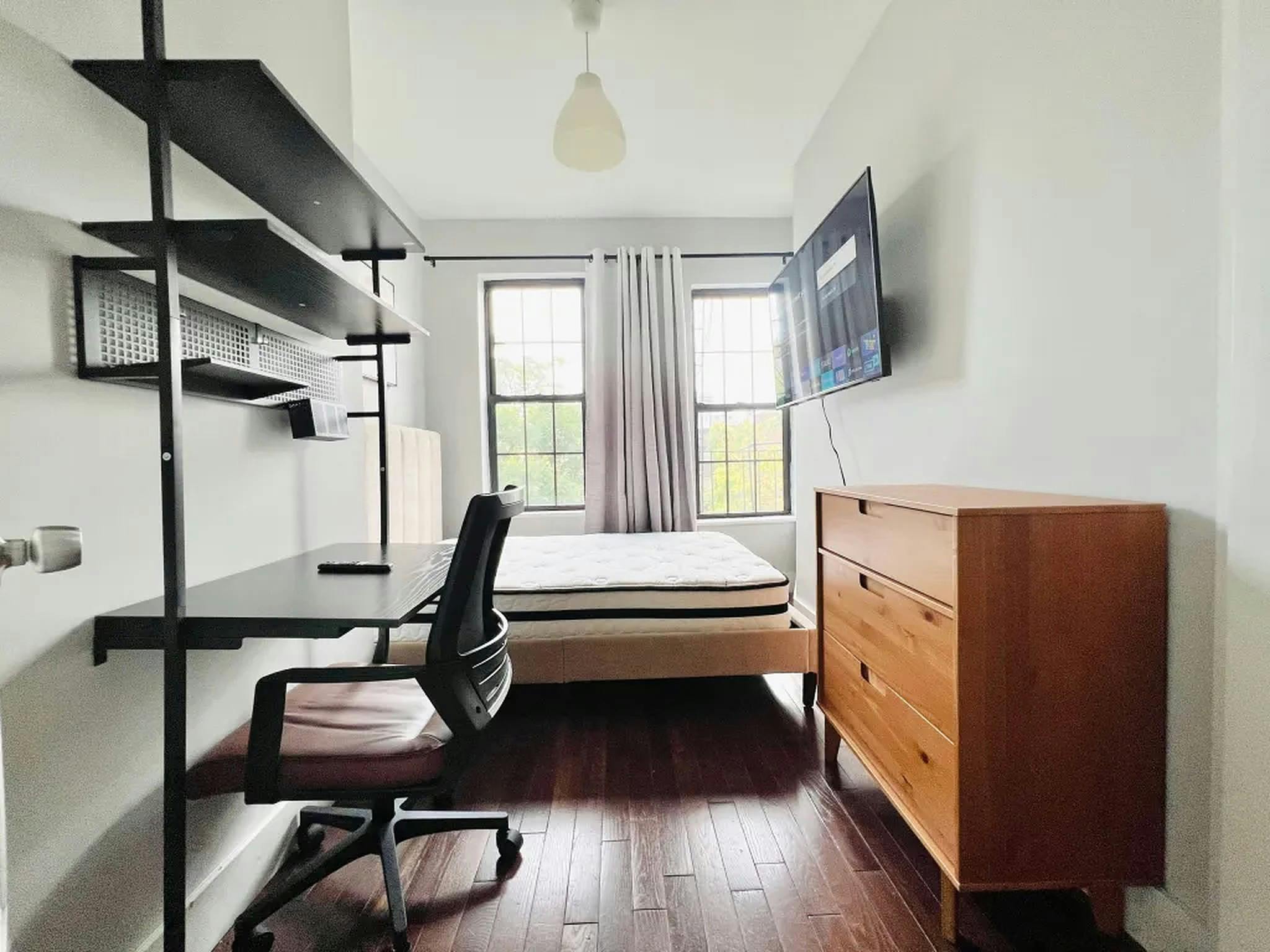 Willoughby Ave, Brooklyn, NY preview