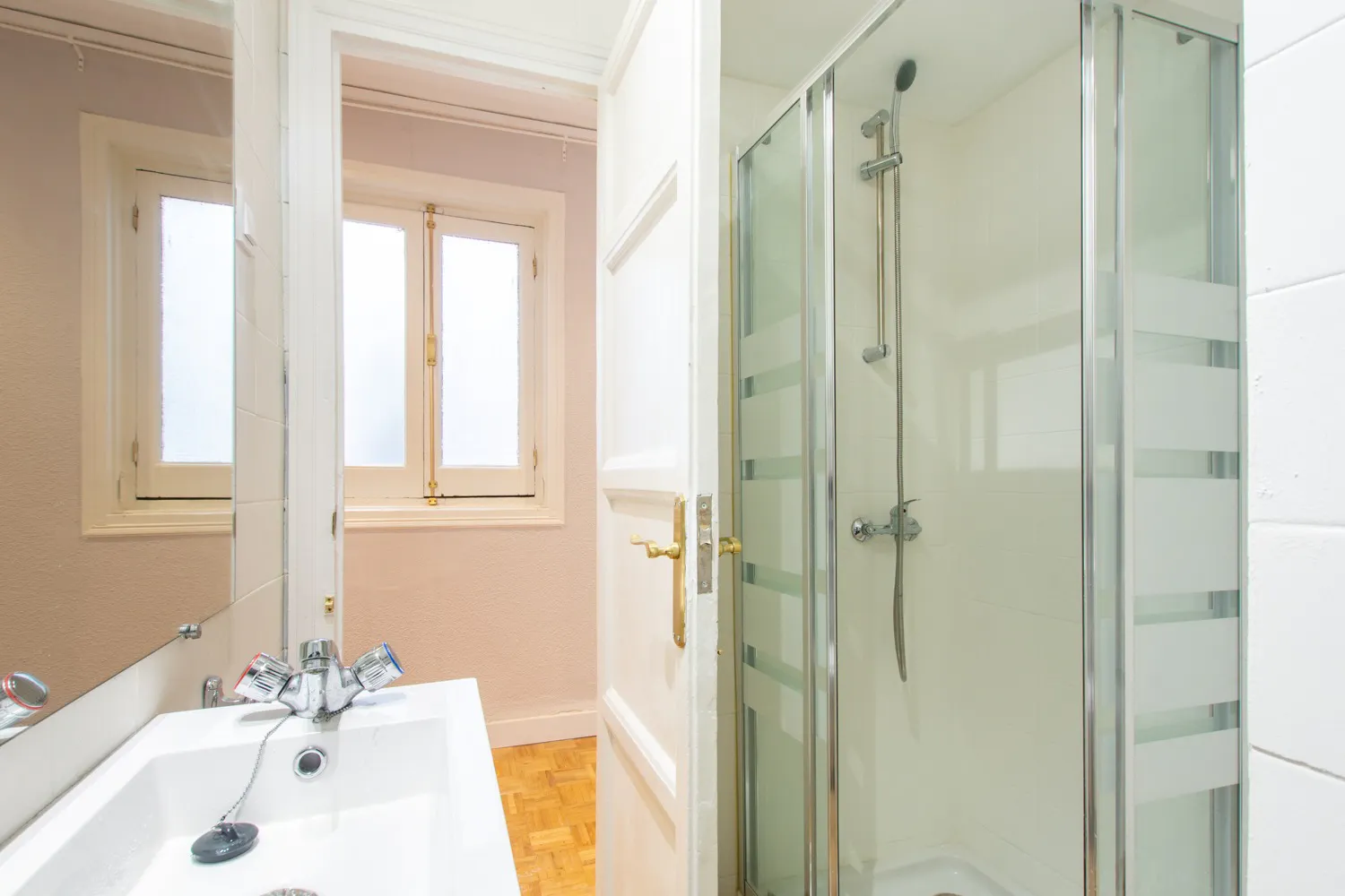 Private room in Calle de Ferraz, Madrid (1547140) ROOM 3