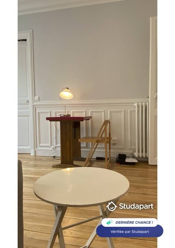 Apartment for rent for €2,388 per month in Paris, Rue de la Roquette