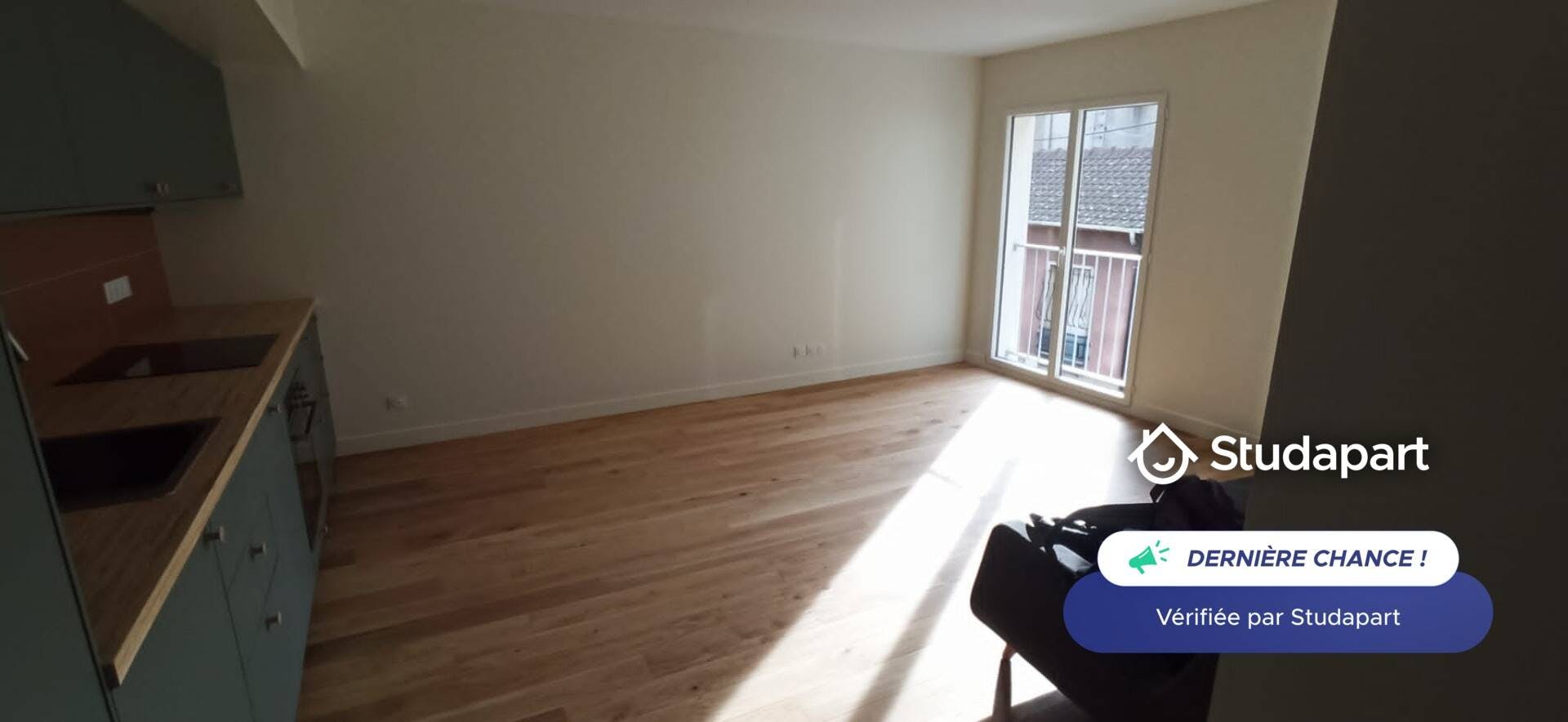 Apartment for rent for €1,350 per month in Saint-Denis, Rue Francisque Sarcey