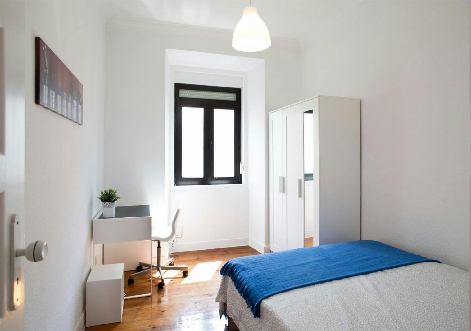 Quarto privado para alugar por € 490 por mês em Lisbon, Rua Francisco Sanches