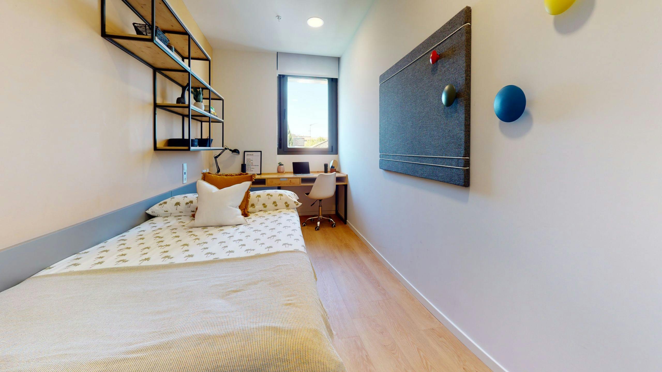 preview gallery tile