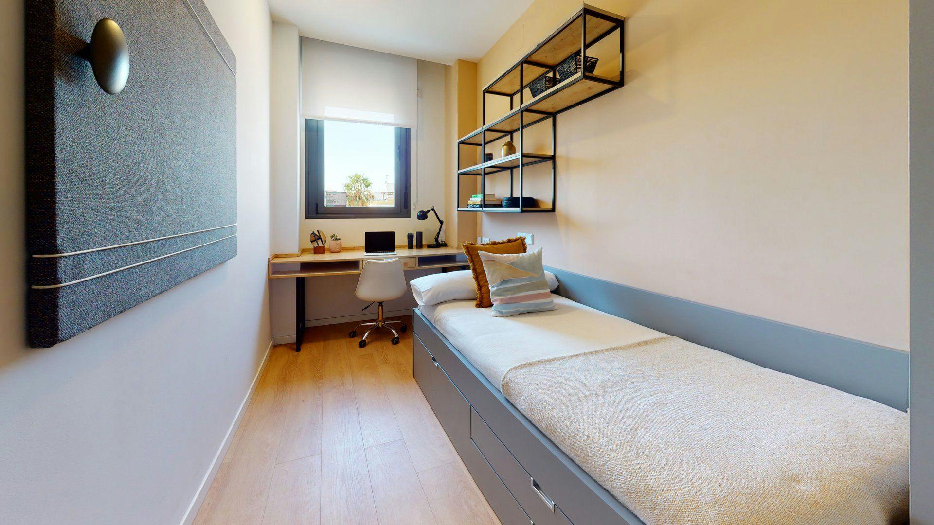 Calle Plácido Fernández Viagas, Sevilla Sevilla