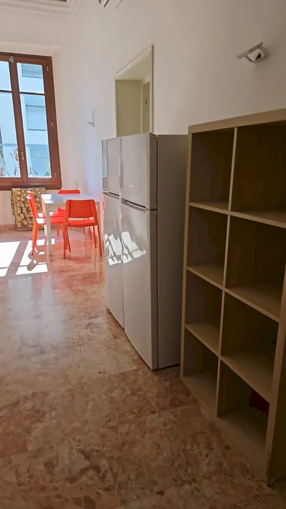 Shared room in Via Giuseppe La Farina, Florence (1547610) room image 2
