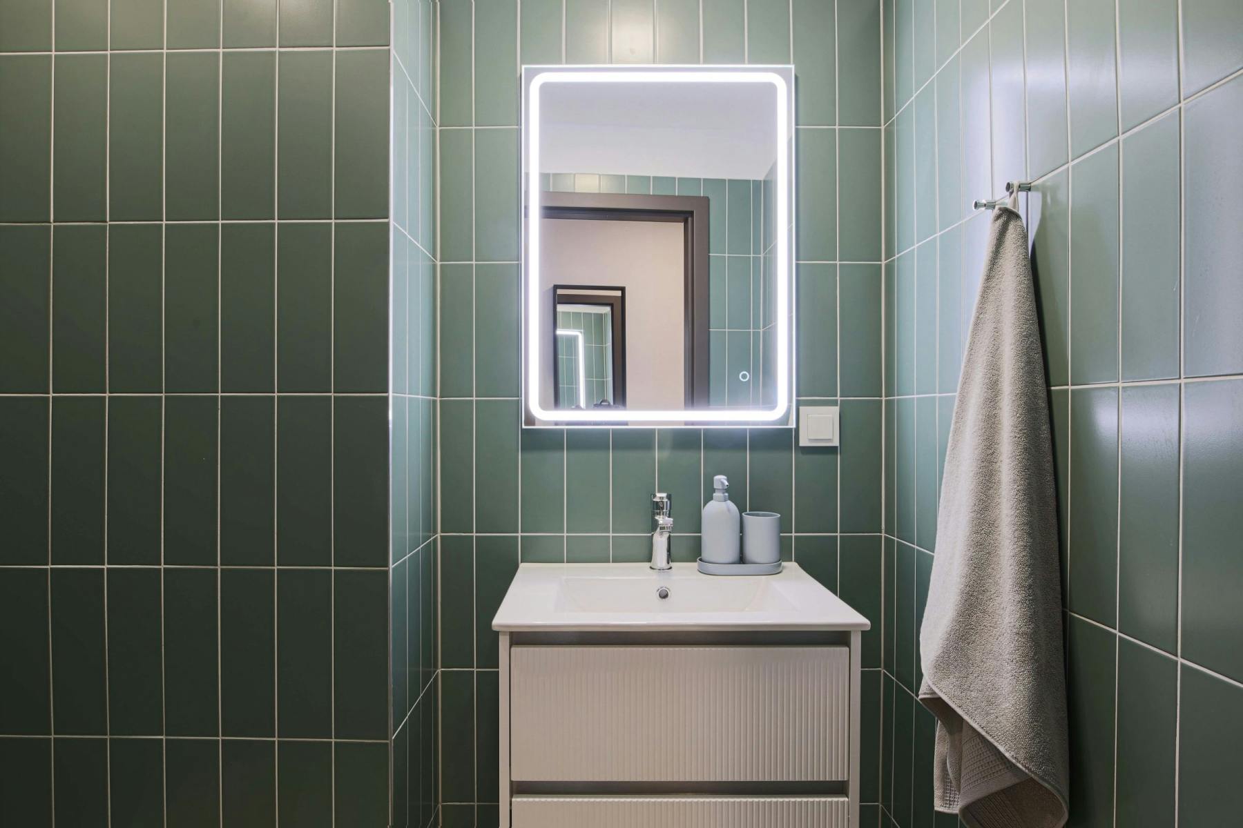 preview gallery tile