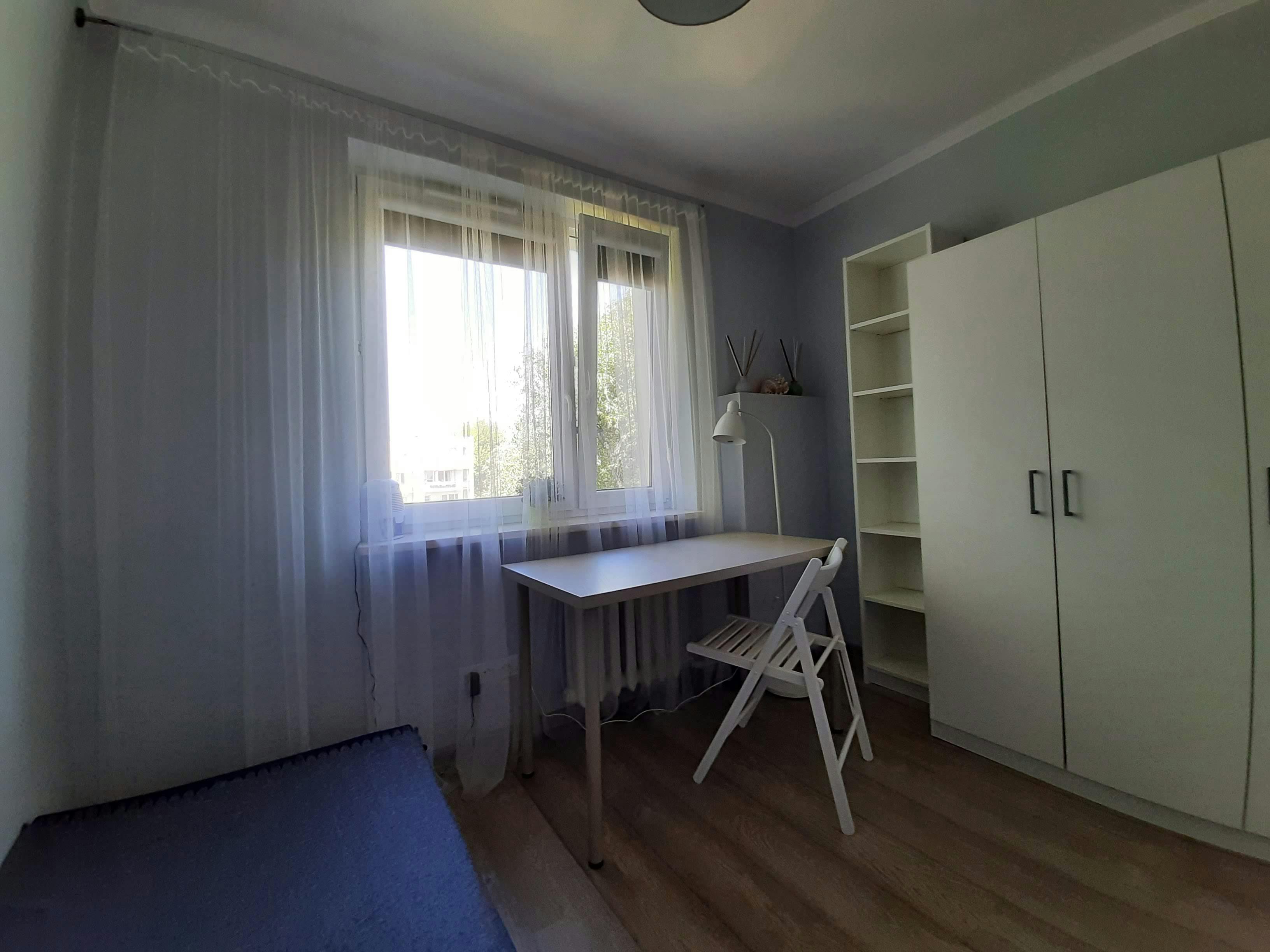 Żwirki i Wigury, Warsaw preview
