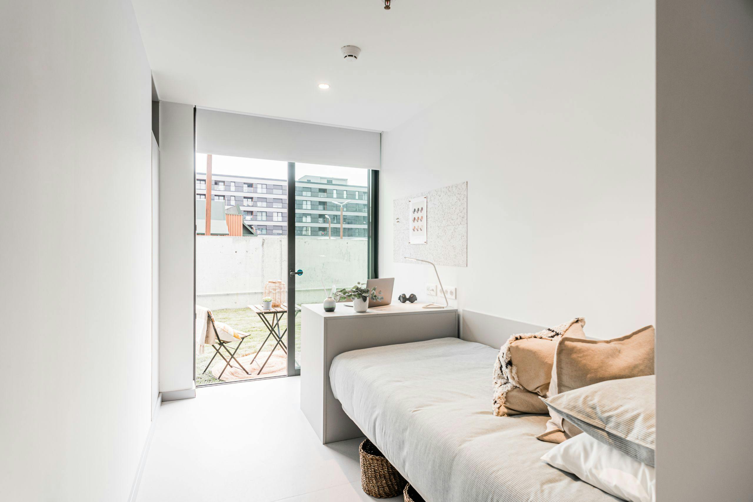 Studio zu mieten für 790 € pro Monat in Porto, Estrada da Circunvalação