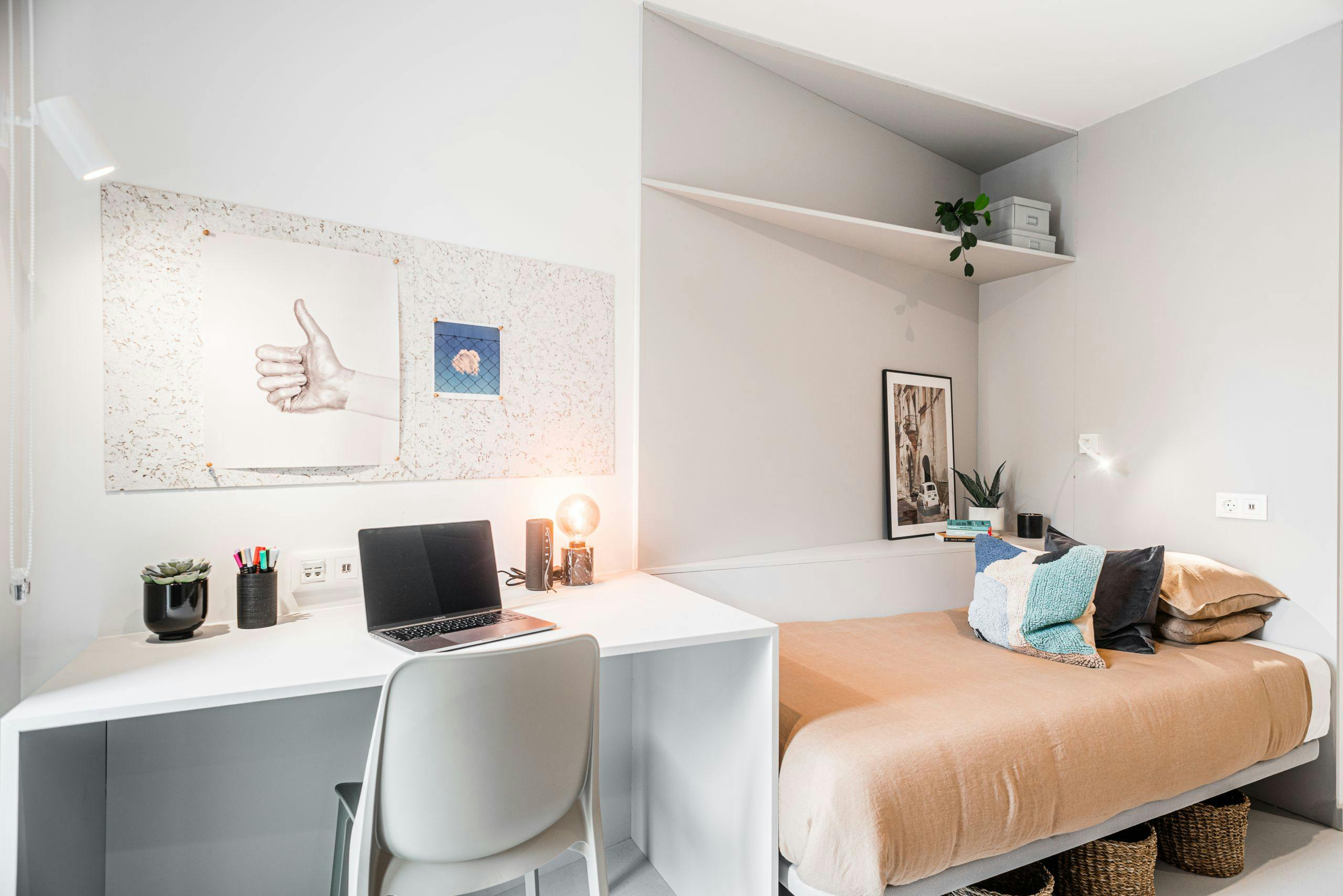 preview gallery tile