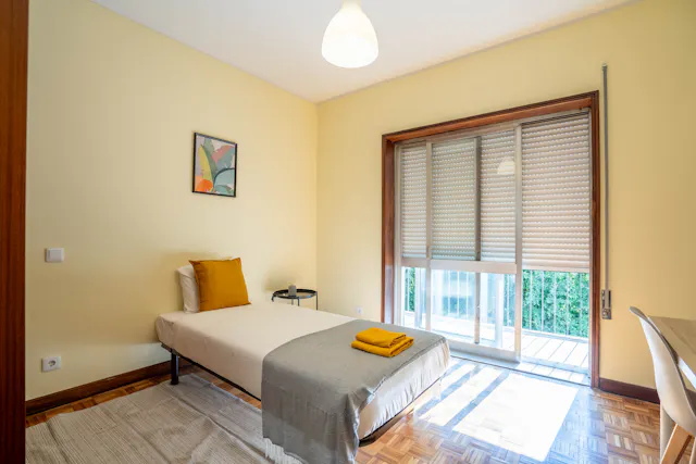 Private room in Rua do Campo Alegre, Porto (1547821) room image 1