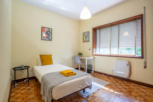 Private room in Rua do Campo Alegre, Porto (1547823) room image 1
