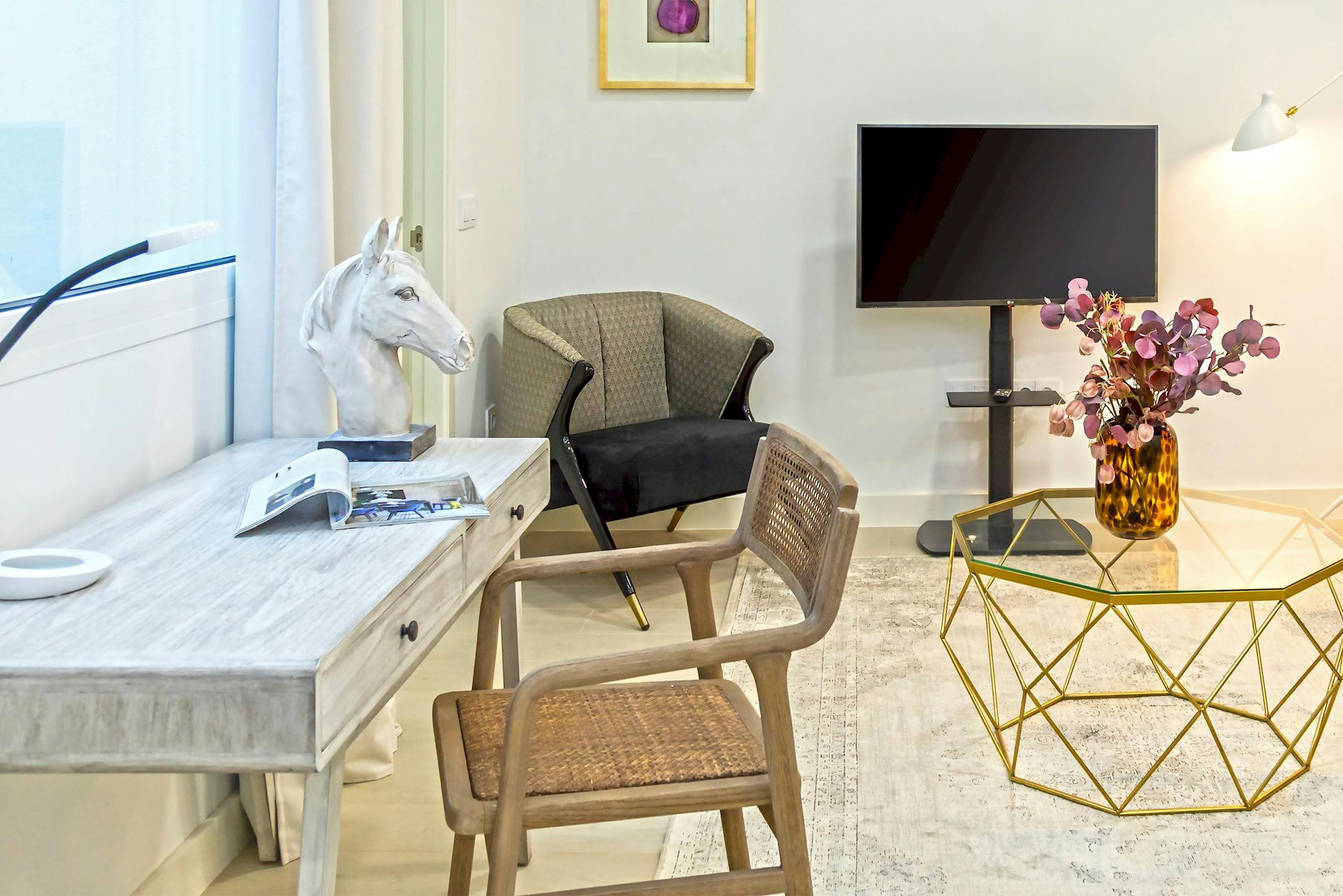 preview gallery tile