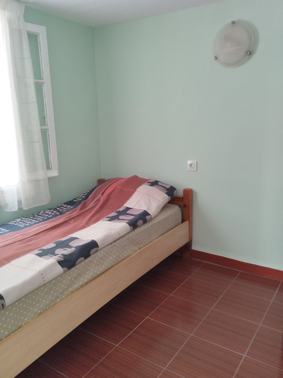 Private room for rent for €370 per month in Athens, Remoundou