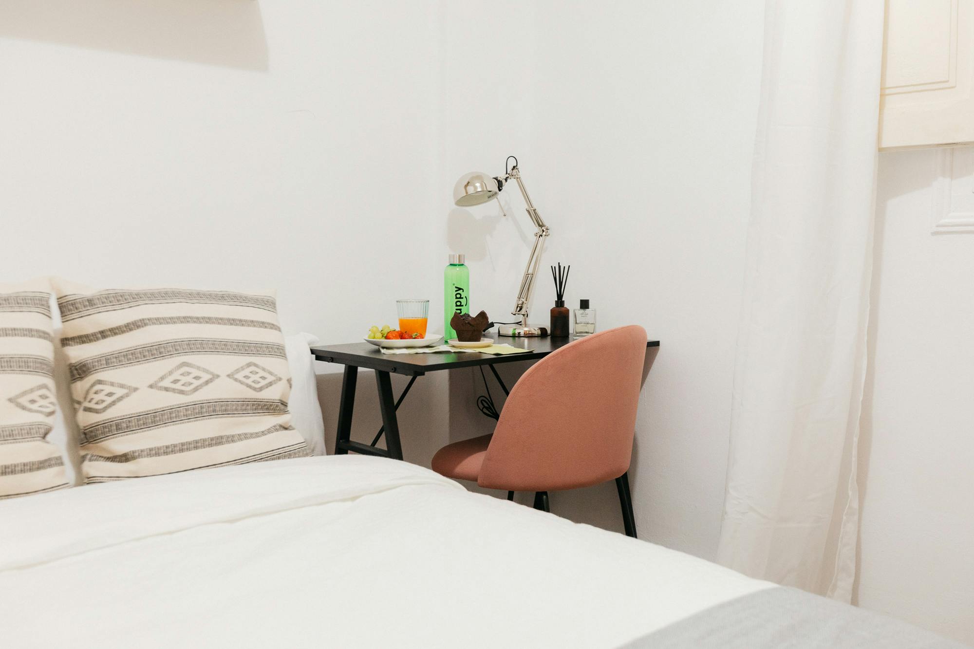 Apartment Valencia, 1 bed, 12m² — photo 2