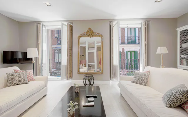 2-Bedroom Apartment in Calle de las Huertas, Madrid (1547994) room image 1
