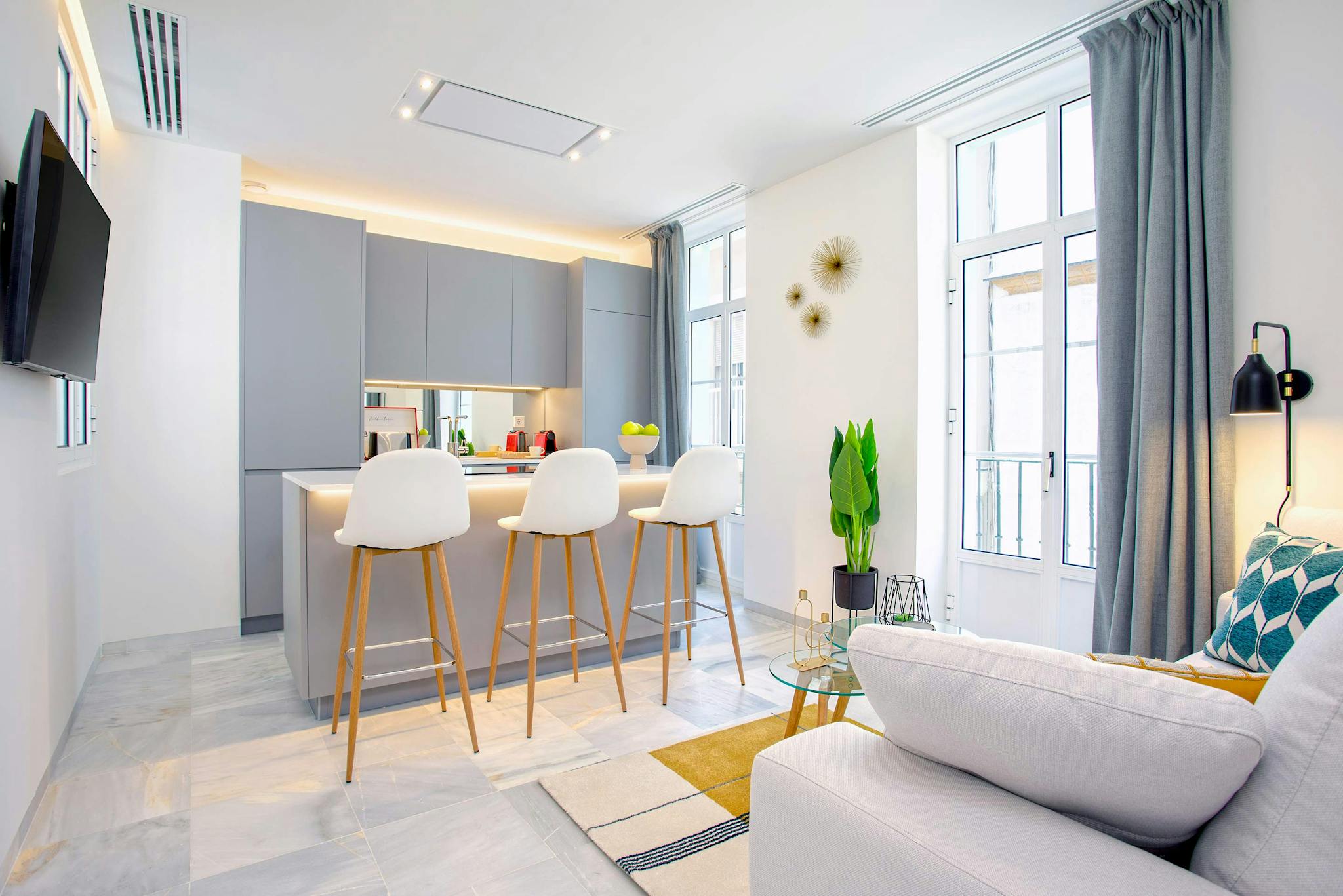 Calle Compañía, Cadiz preview