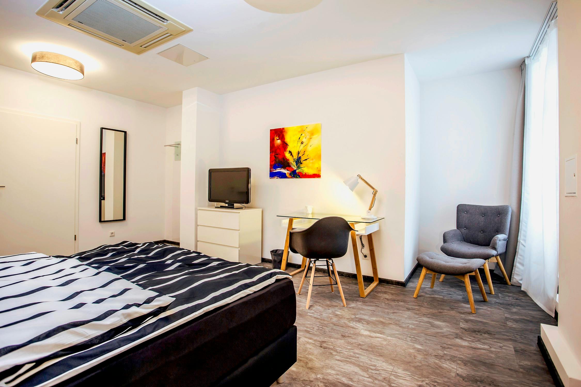 Private room for rent on Taunusstraße, Frankfurt am Main - Görünüm 4