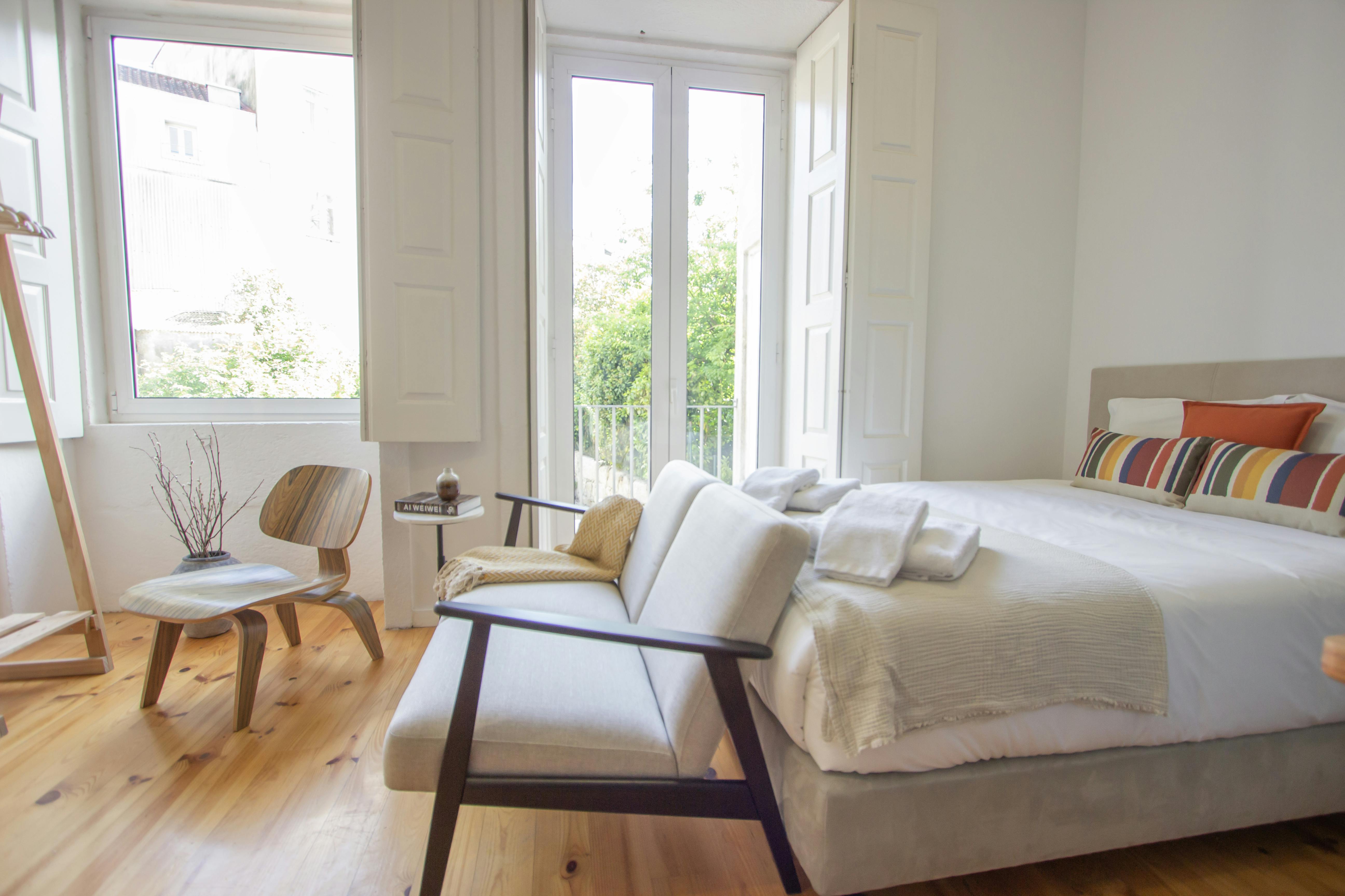 Studio for rent for €940 per month in Porto, Rua Formosa