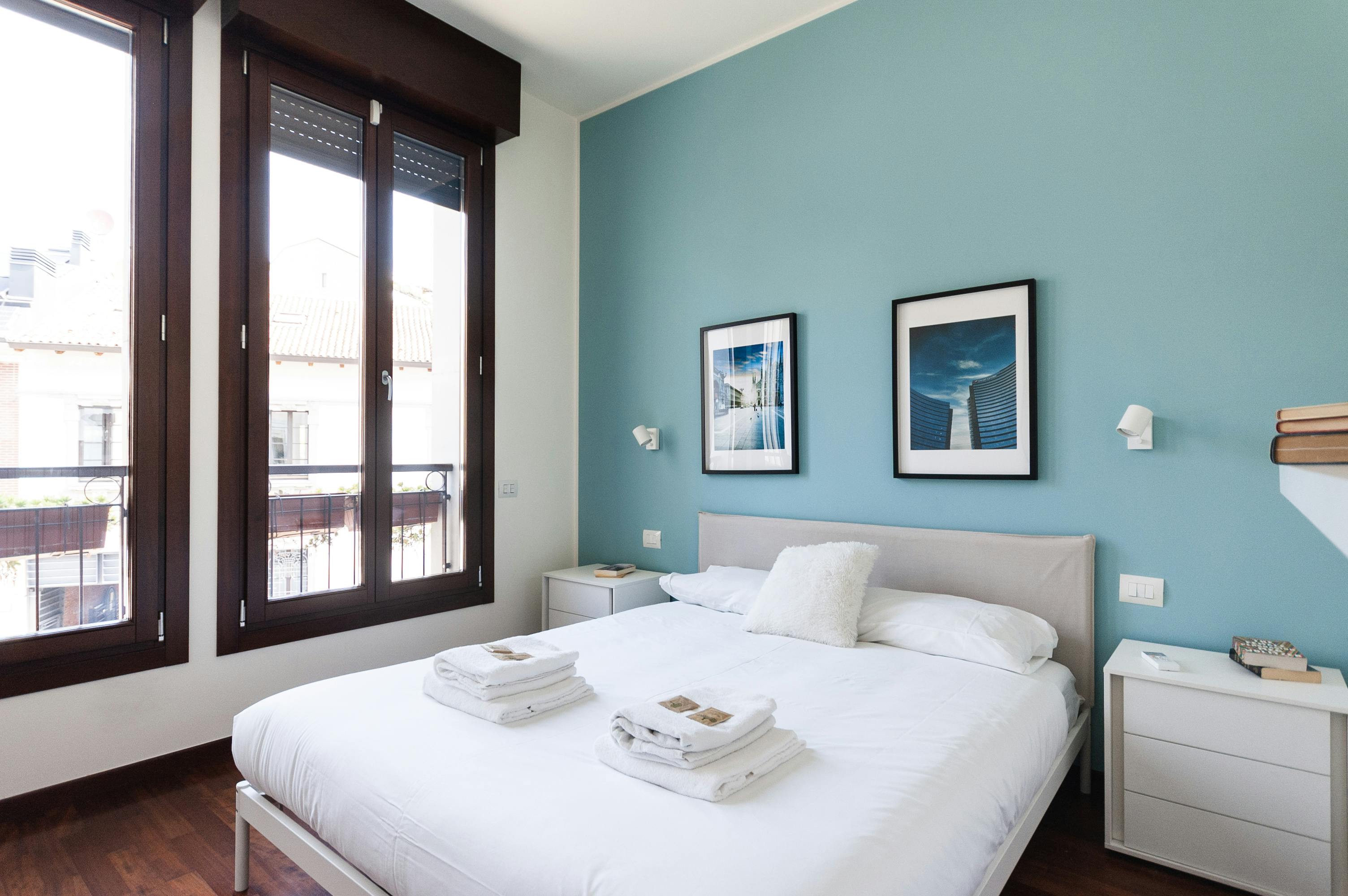 Via Ugo Bassi, Milan