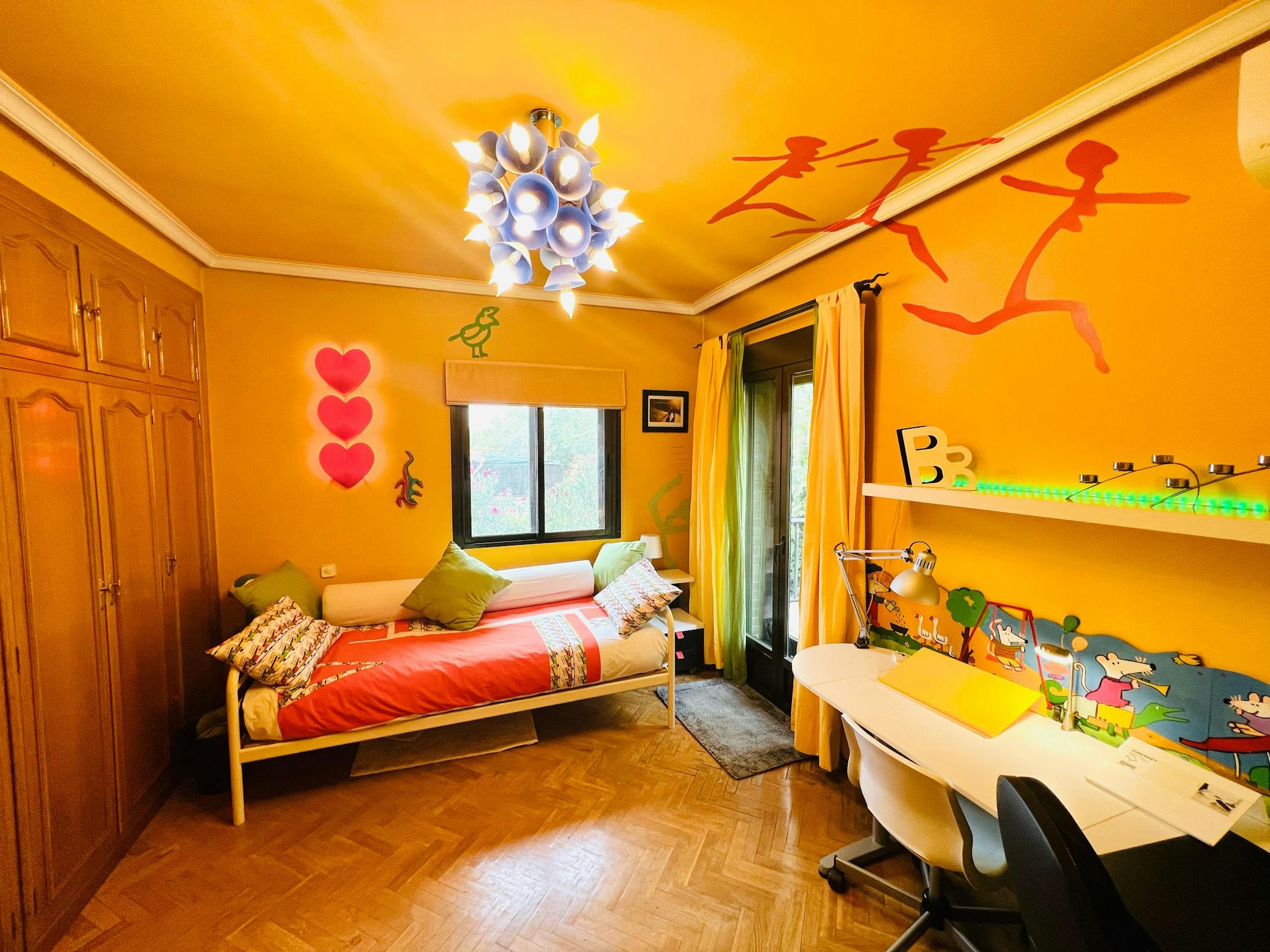 Calle de Añastro, Madrid preview