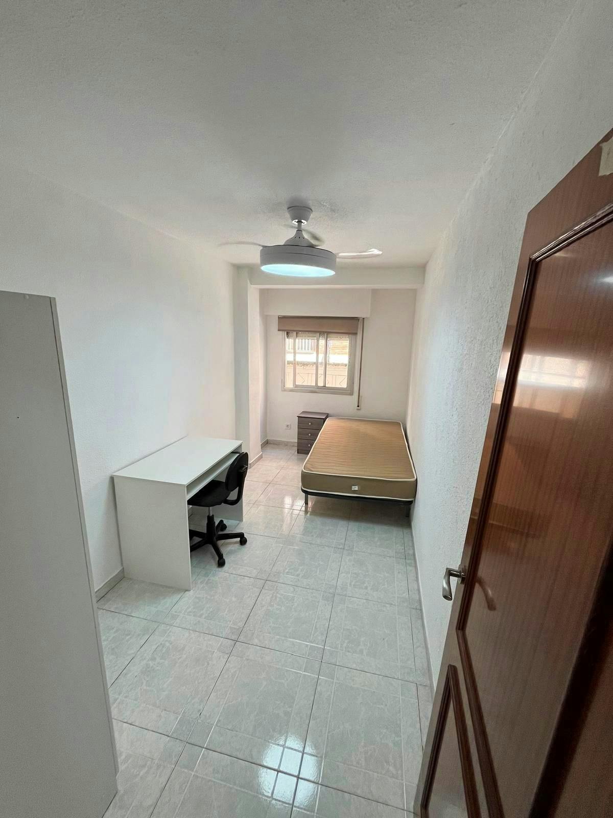 Calle Maestra María Maroto, Murcia preview