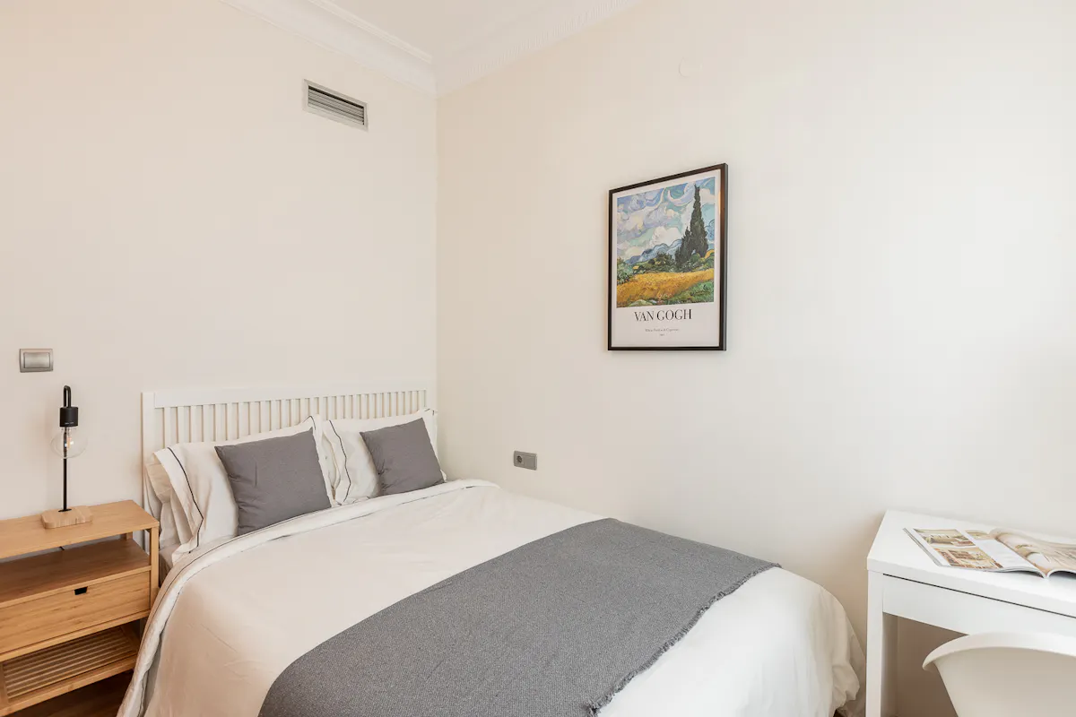 Private room in Calle Hernán Cortés, Valencia (1548284) ROOM