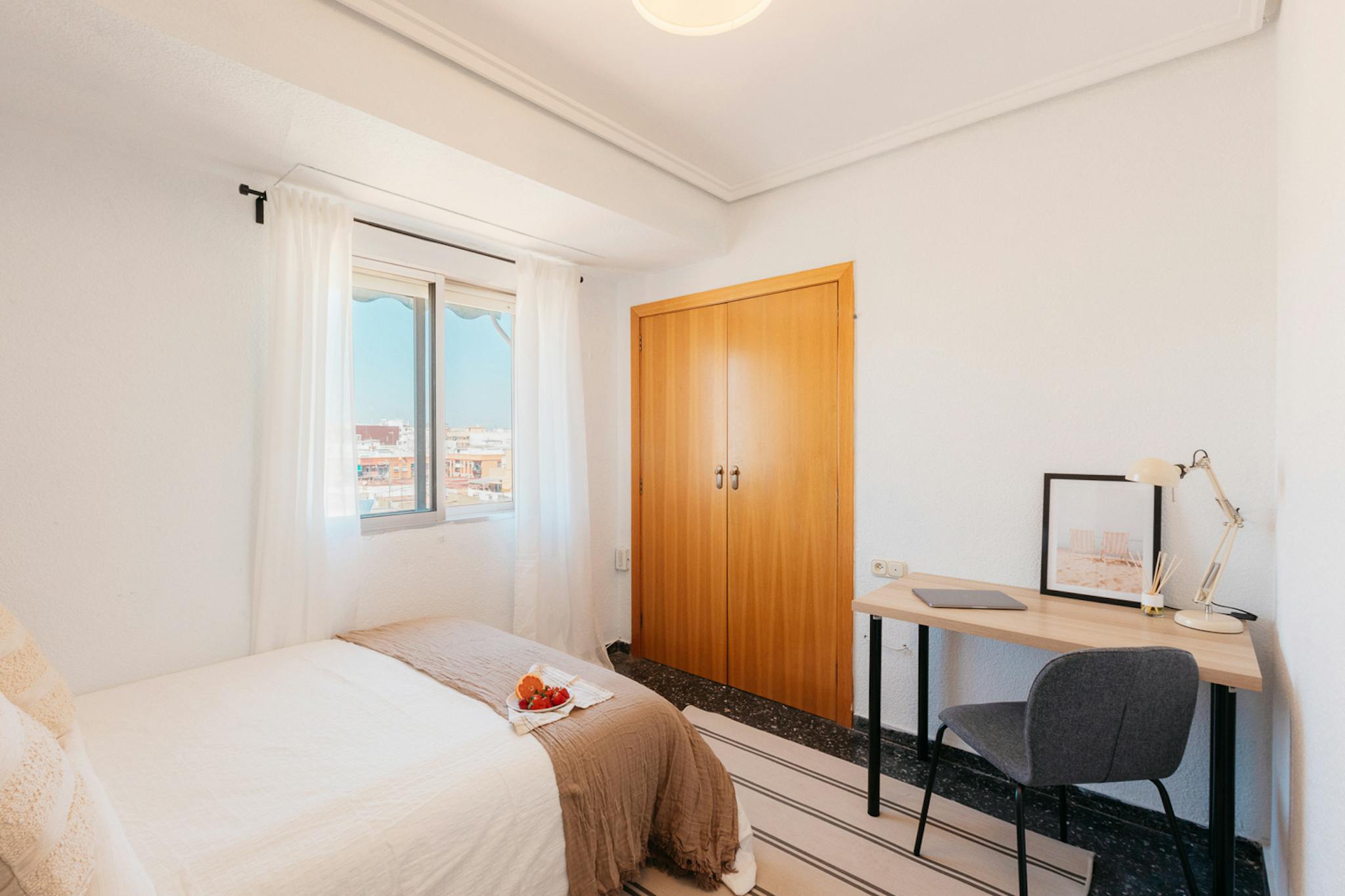 Calle Juan de Juanes, Mislata preview