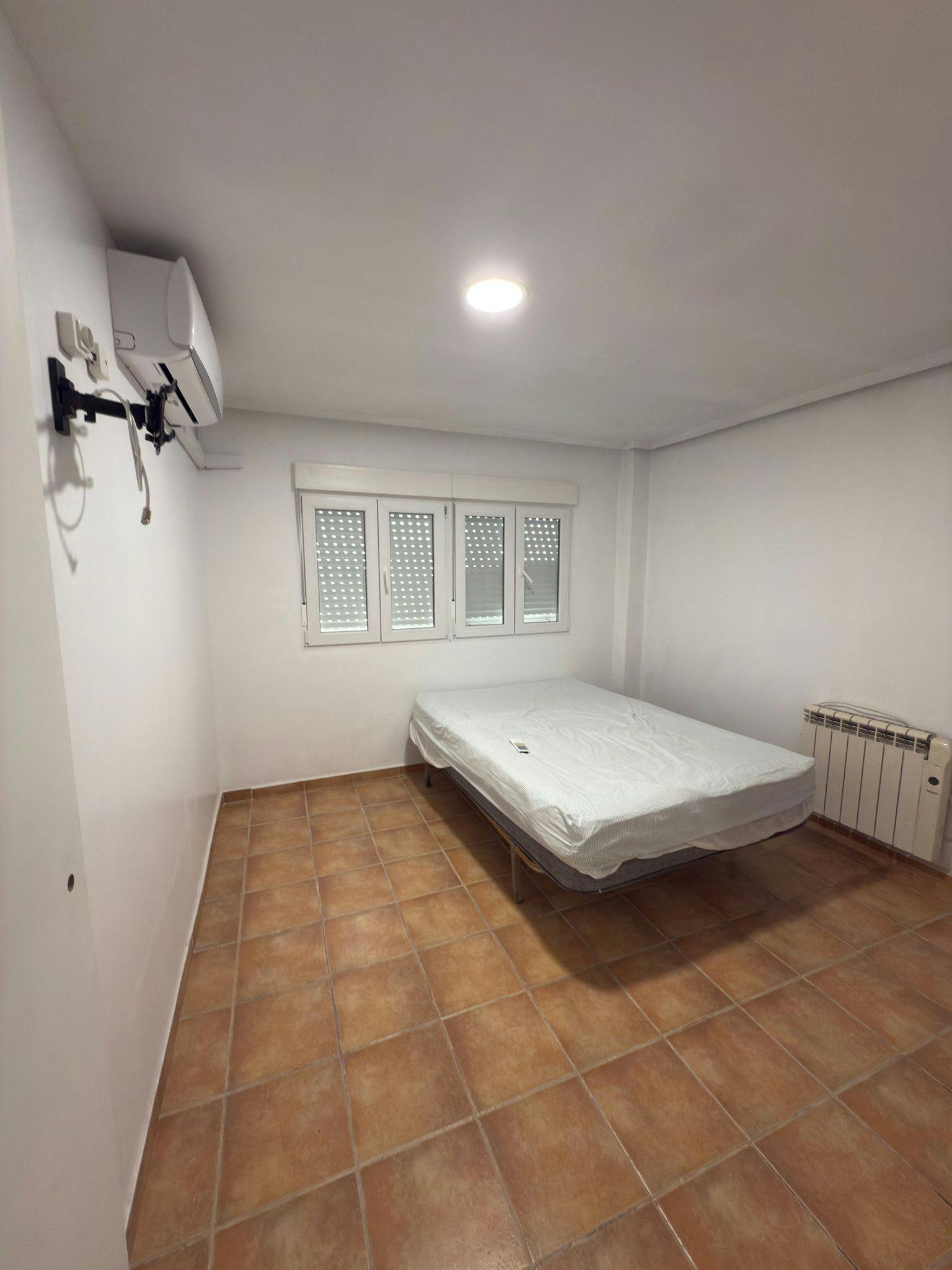 Apartment Valencia, 1 bed, 30m² — photo 11