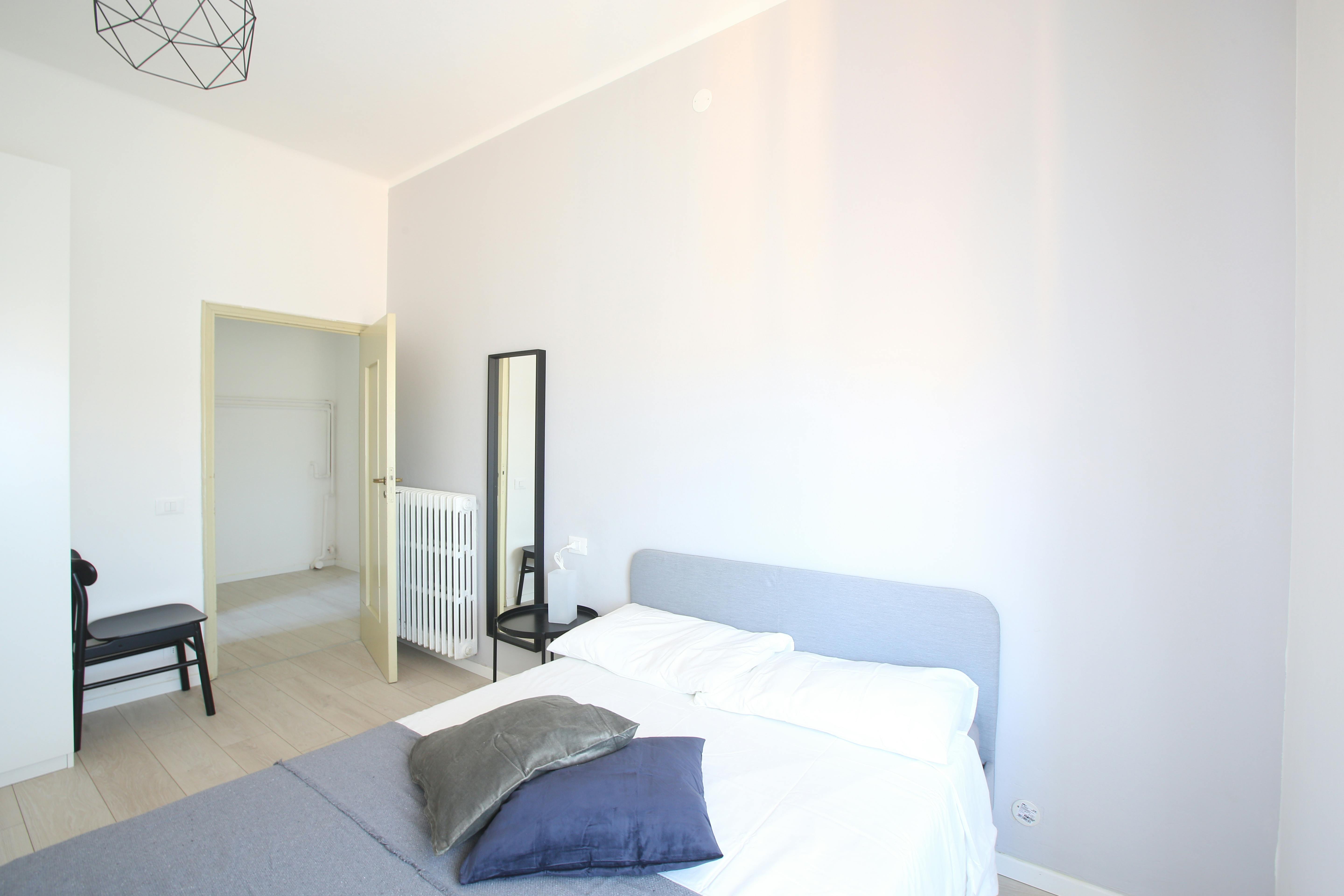 Single room Modena, 1 bed, 13m² — photo 5