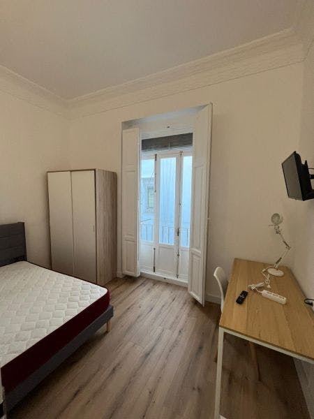 Apartment Valencia, 1 bed — photo 2