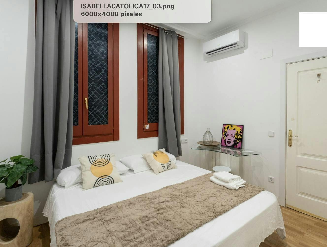 preview gallery tile