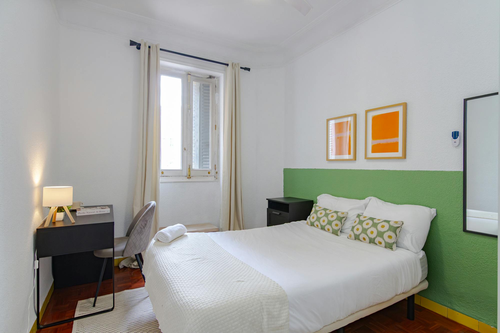 Calle de Vallehermoso, Madrid preview