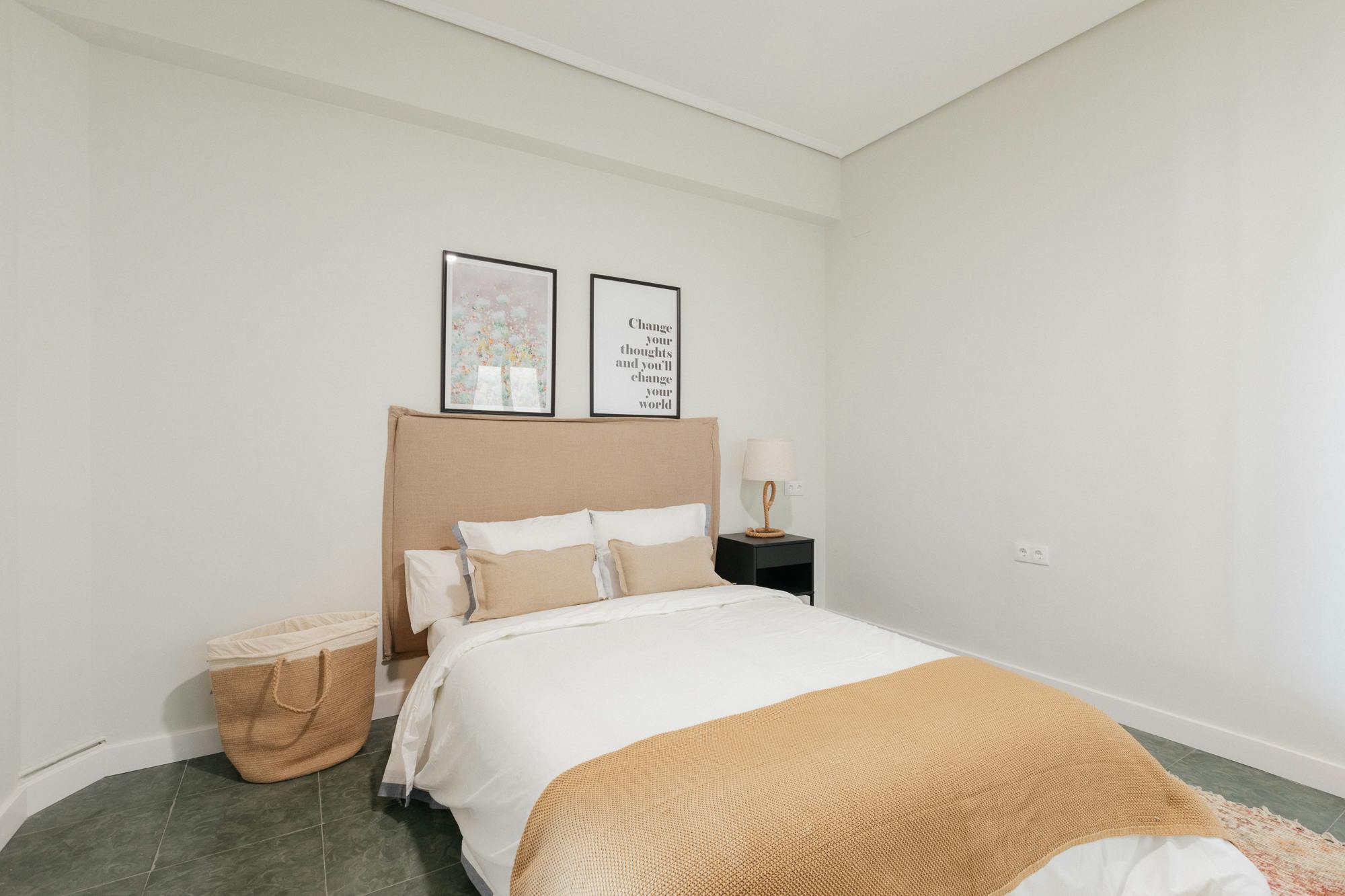 Private room for rent for €600 per month in Valencia, Pasaje Doctor Serra