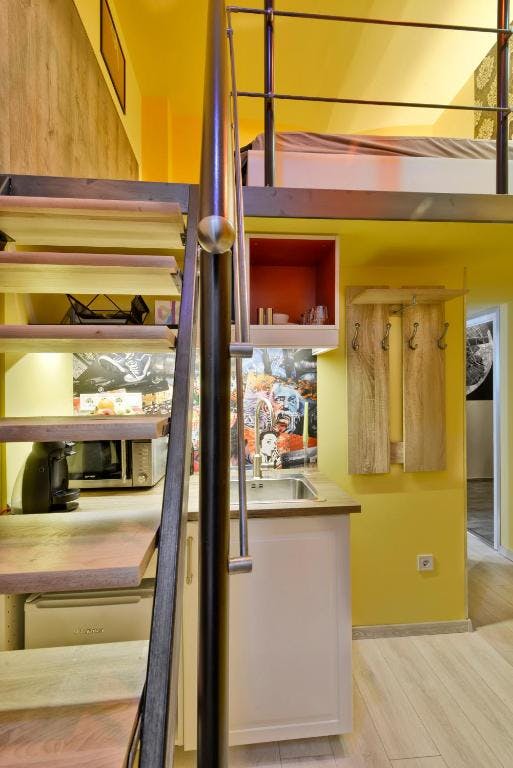 Rákóczi út, Budapest preview