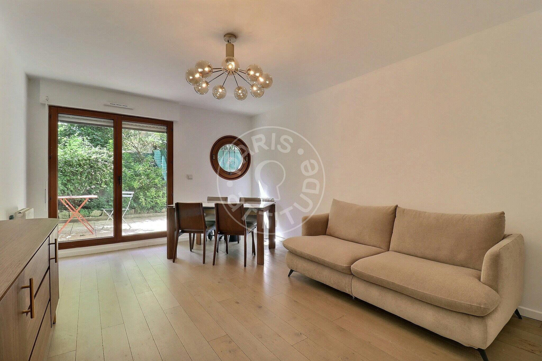 Apartment Paris, 1 bed — photo 2