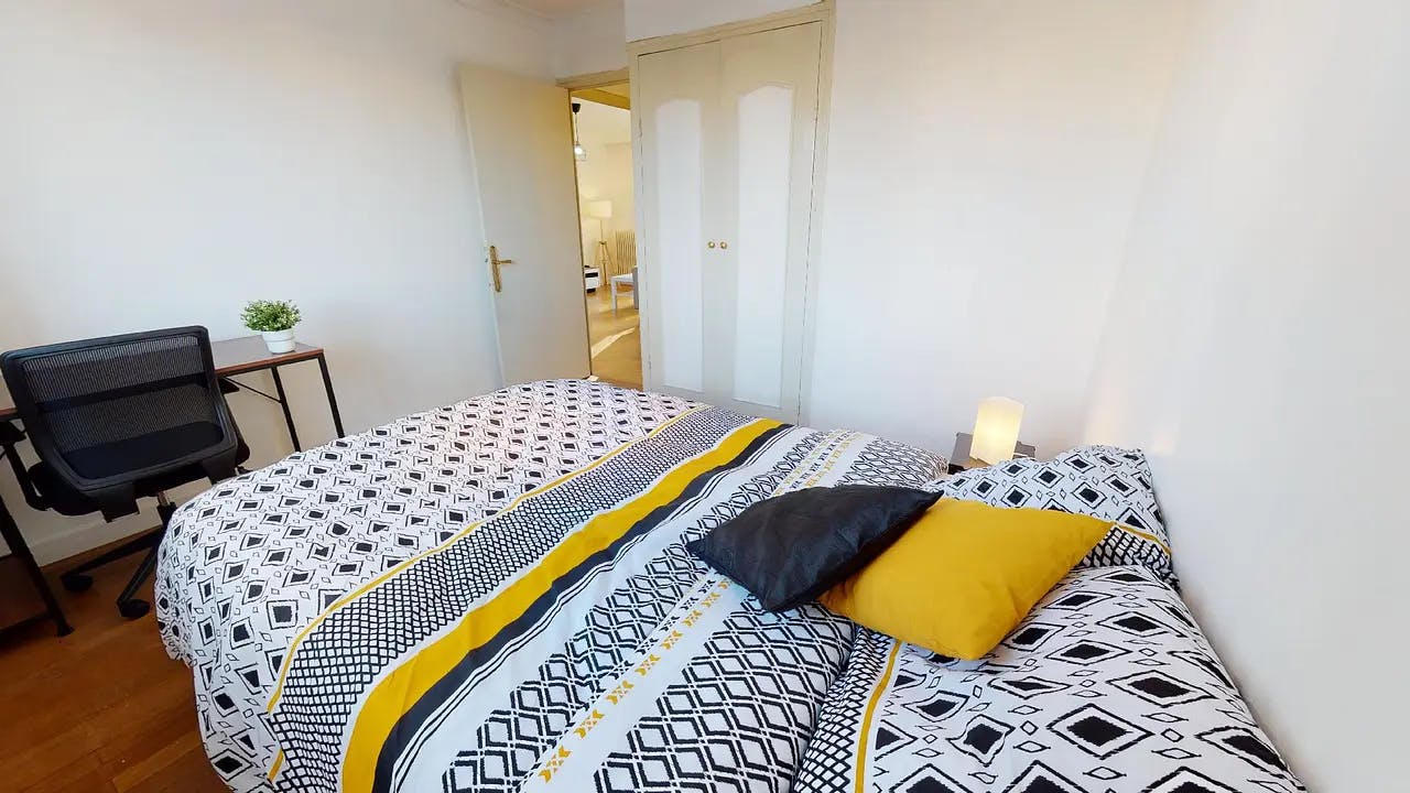 Private room for rent for €500 per month in Villeurbanne, Rue Victor Basch