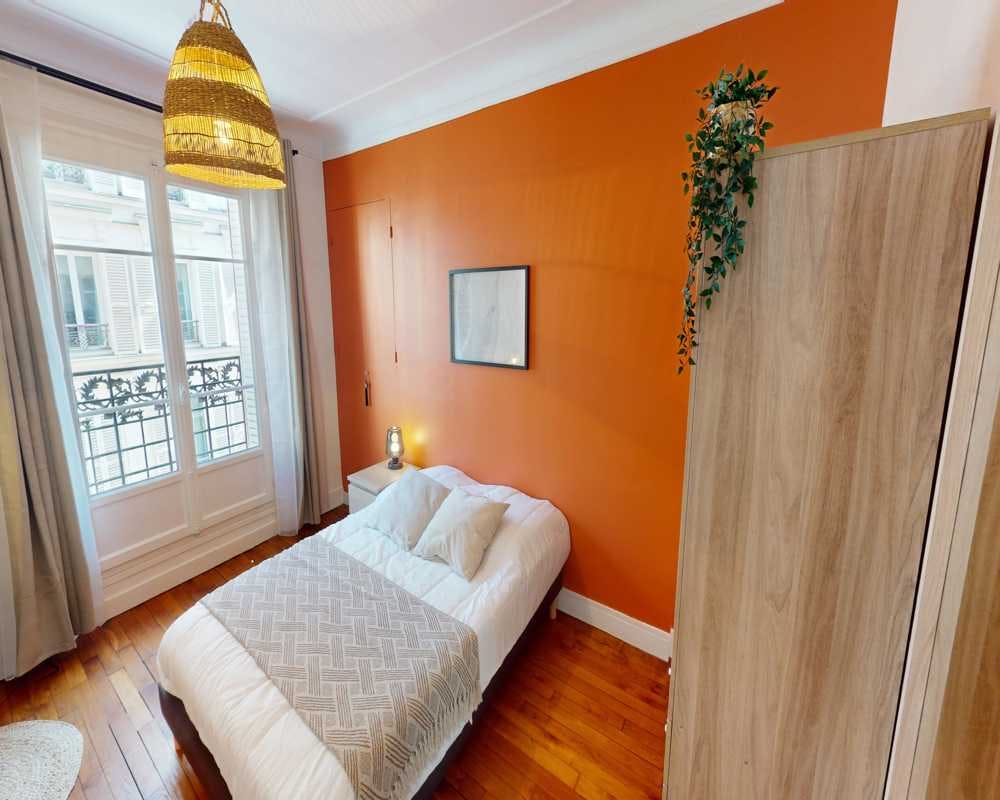 Private room in Rue de l'Abbé Groult, Paris (1548563) room image 1
