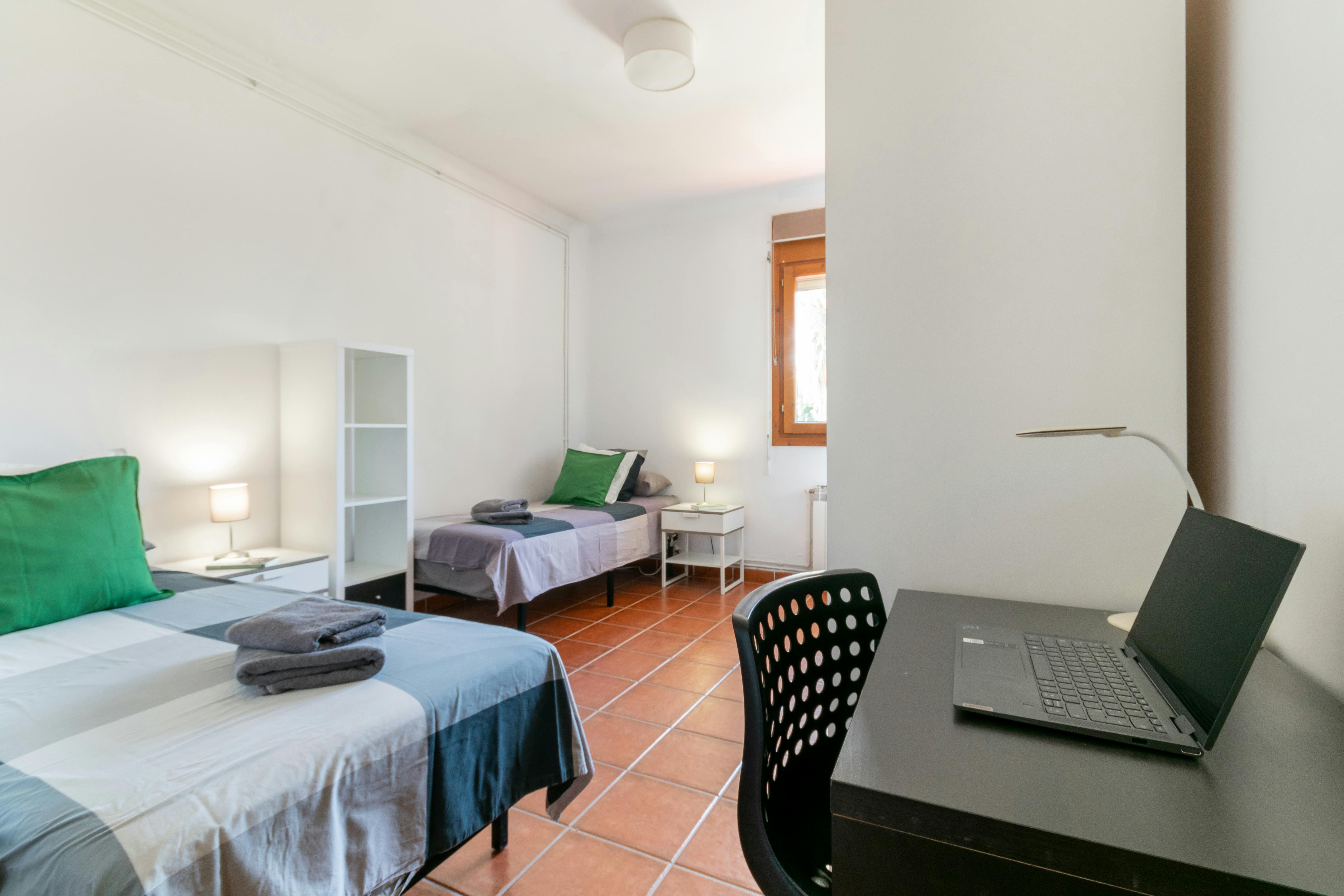 Stanza condivisa in affitto a 495 € al mese a Cerdanyola del Vallès, Carrer d'Alonso Cano